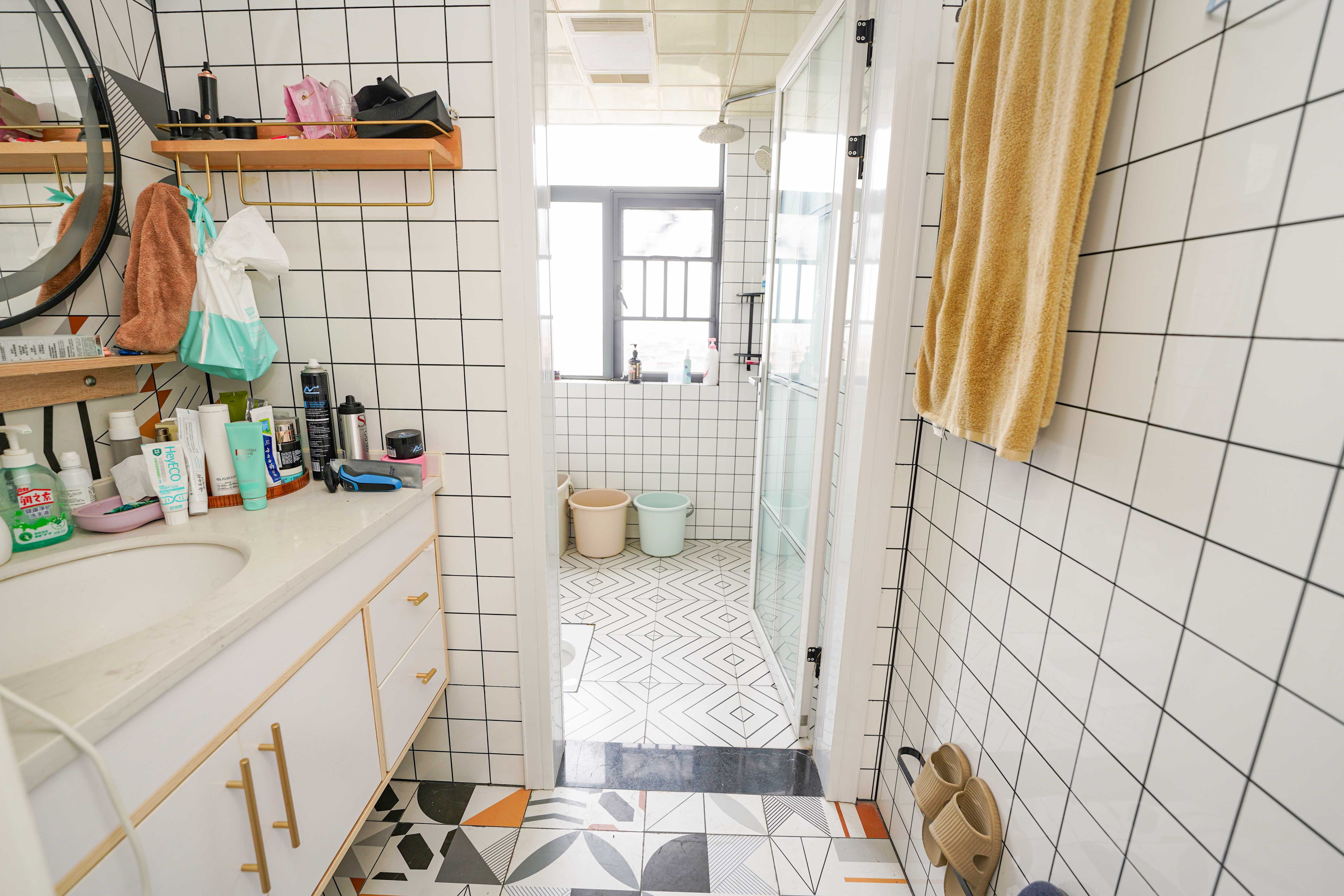 和美星城 3室2厅2卫 107.0万 和美星城 3室2厅2卫 107.0万卫生间