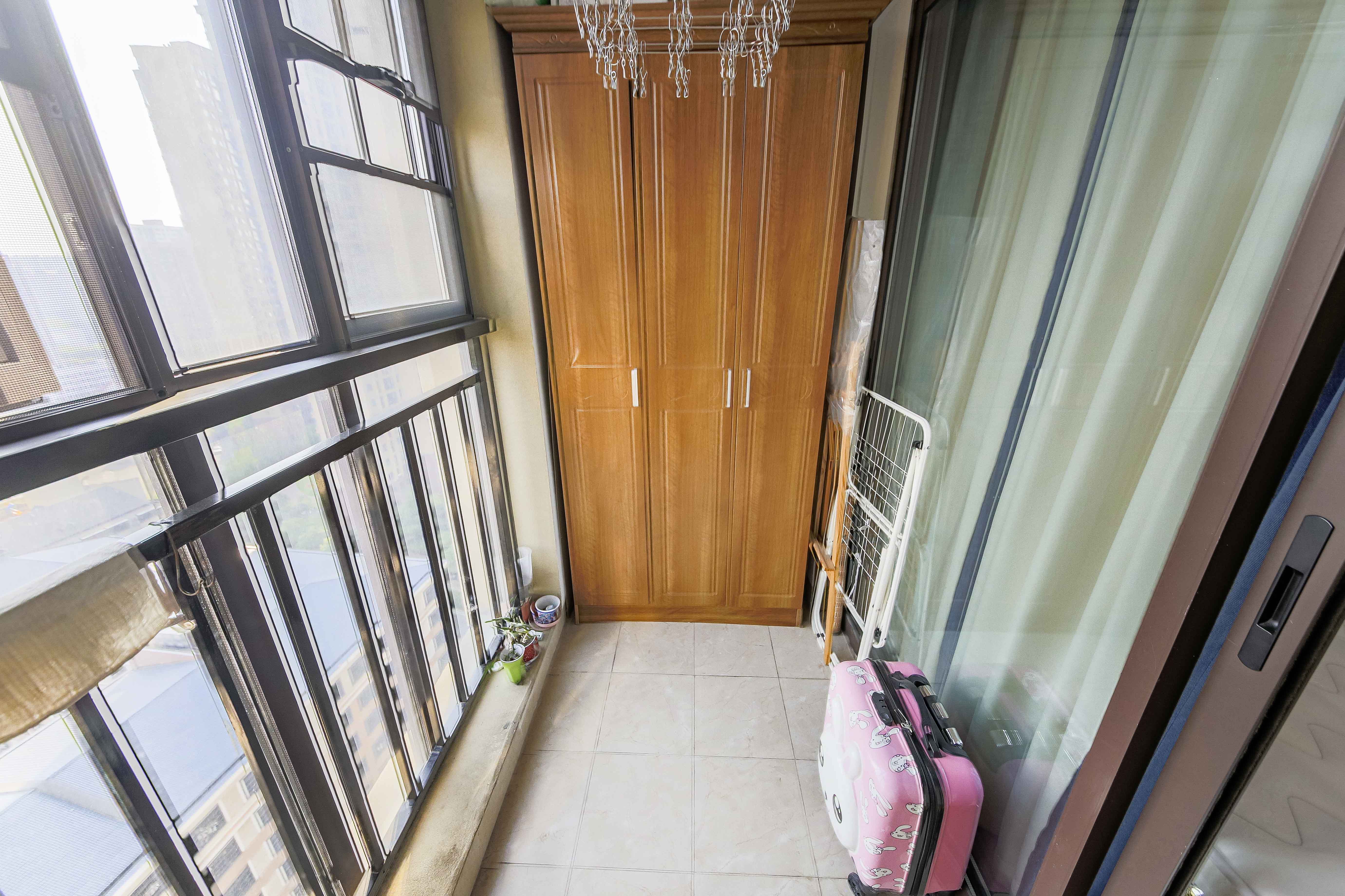 中建信和城  1室1厅1卫   60.90万阳台