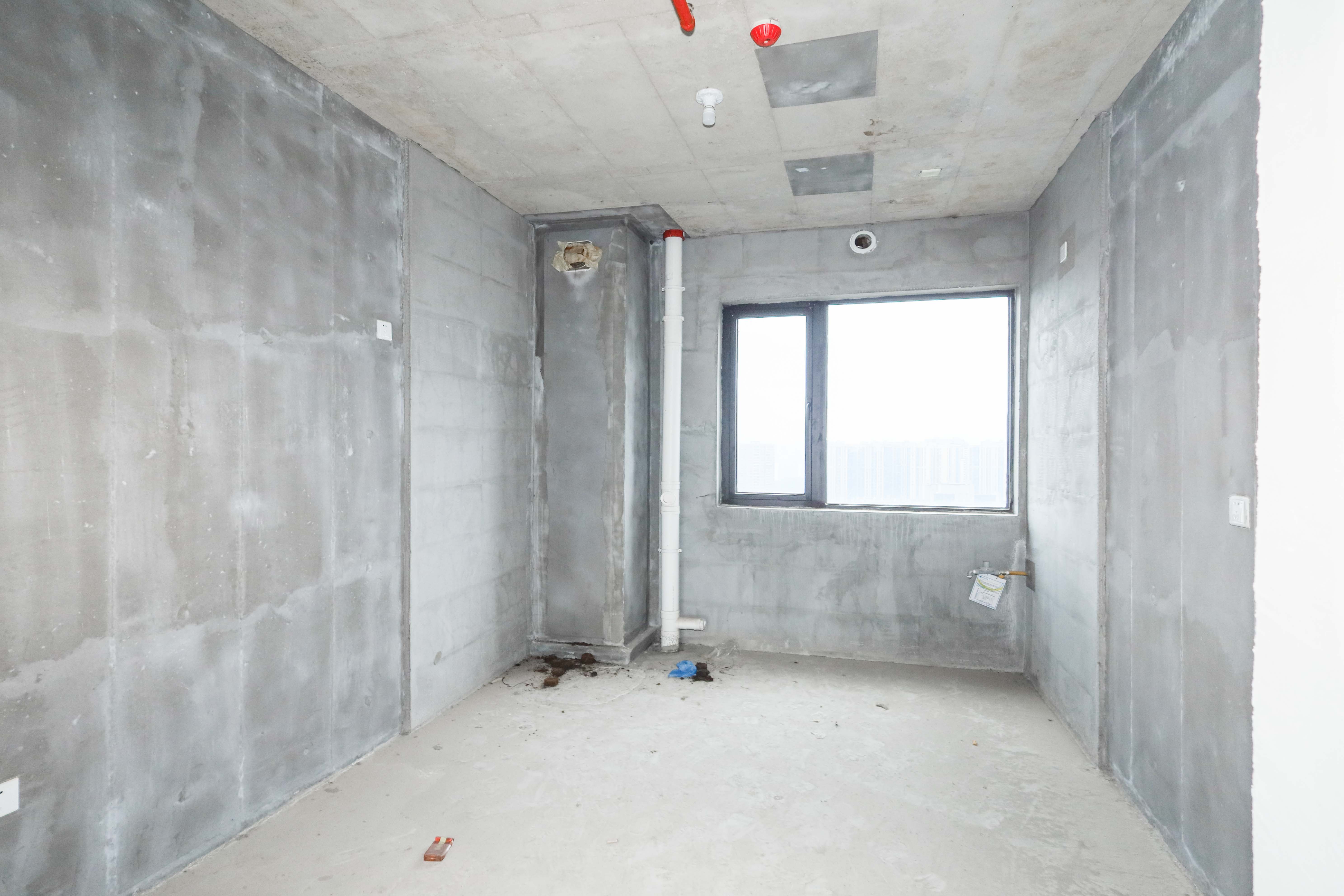 建发央著  4室2厅3卫   330.00万厨房