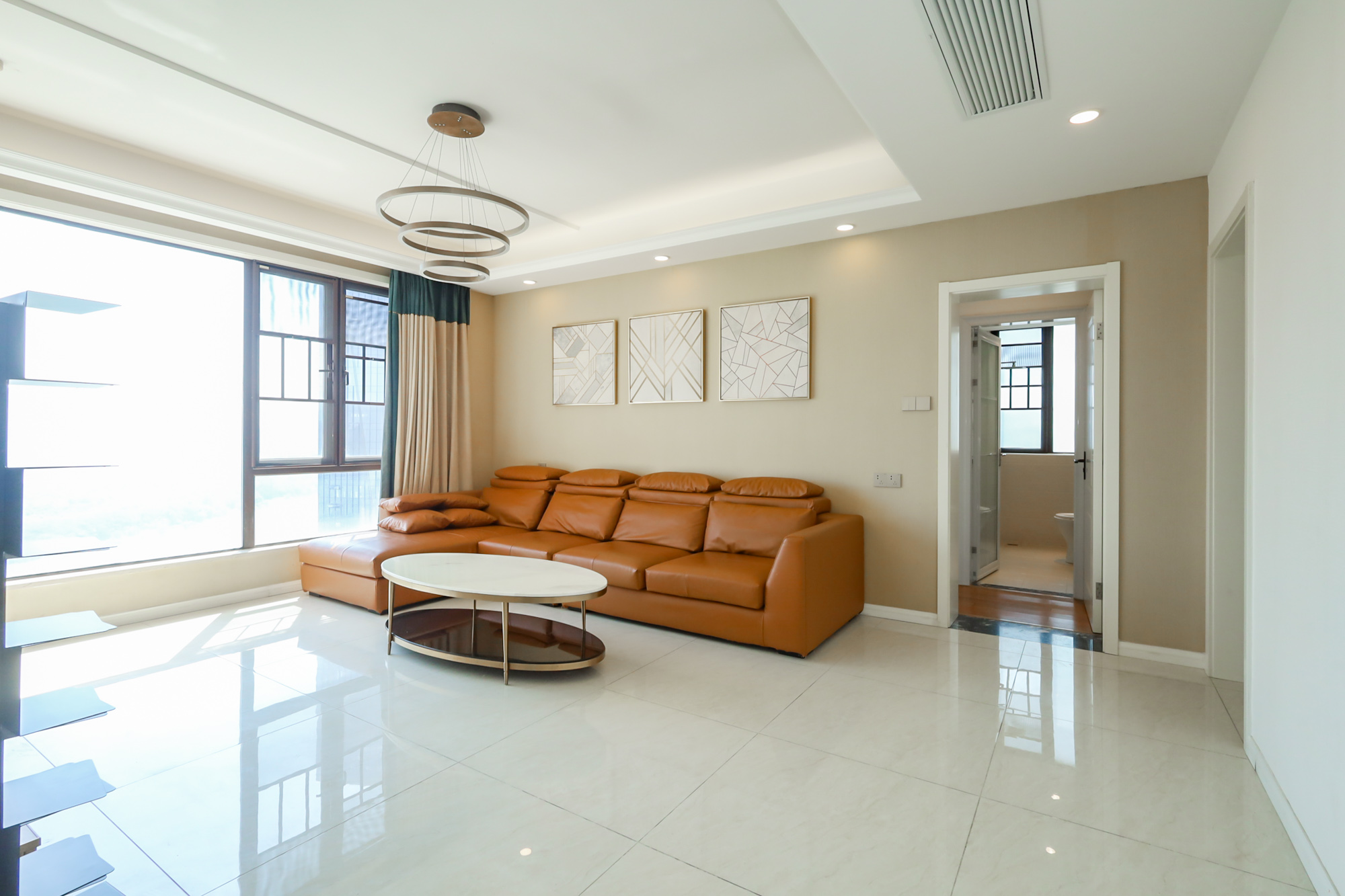 保利西海岸A区 4室2厅2卫 268.0万 保利西海岸A区 4室2厅2卫 268.0万客厅