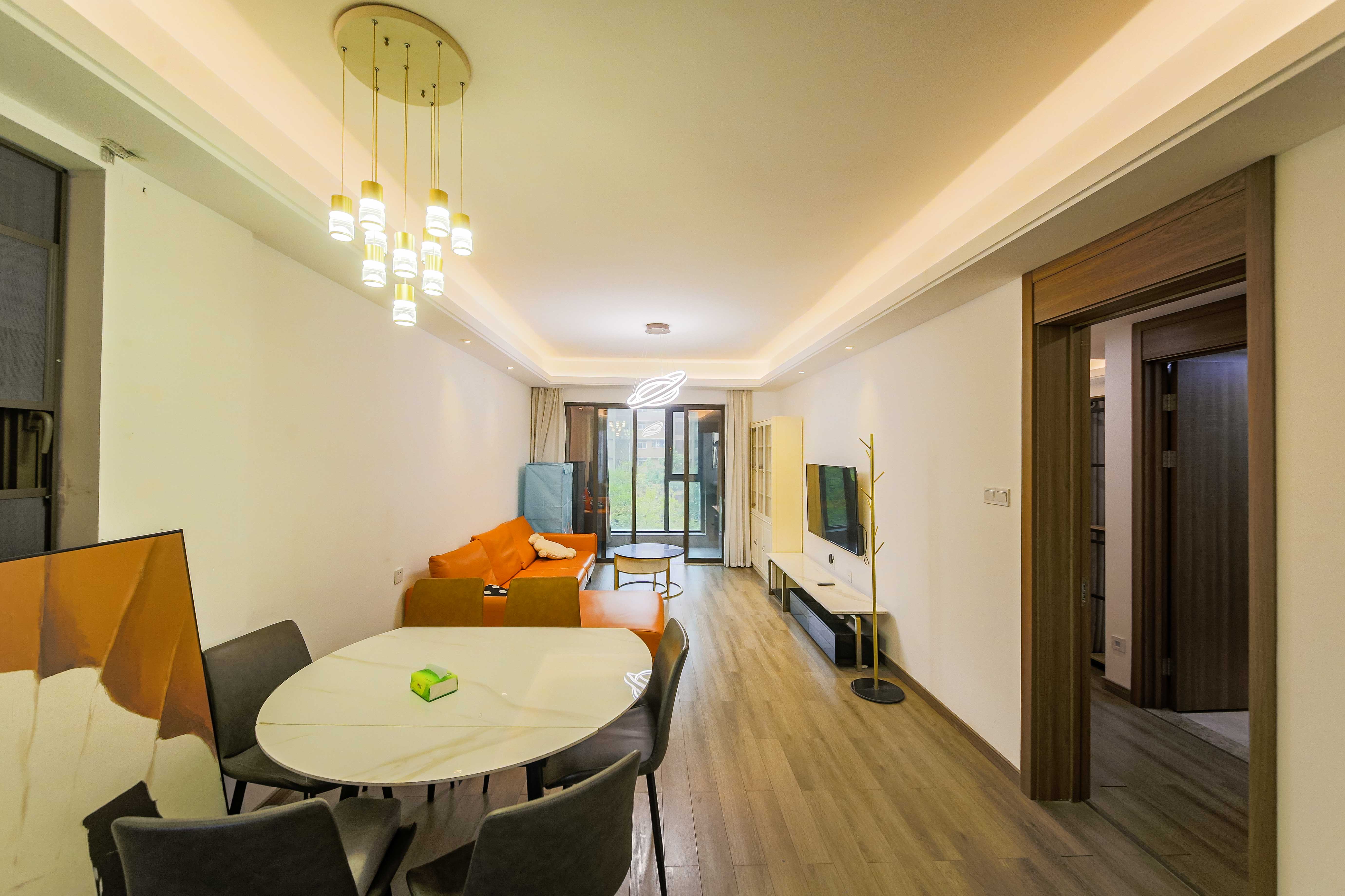 弘阳时光里 1室0厅0卫 162.0万 弘阳时光里 1室0厅0卫 162.0万客厅