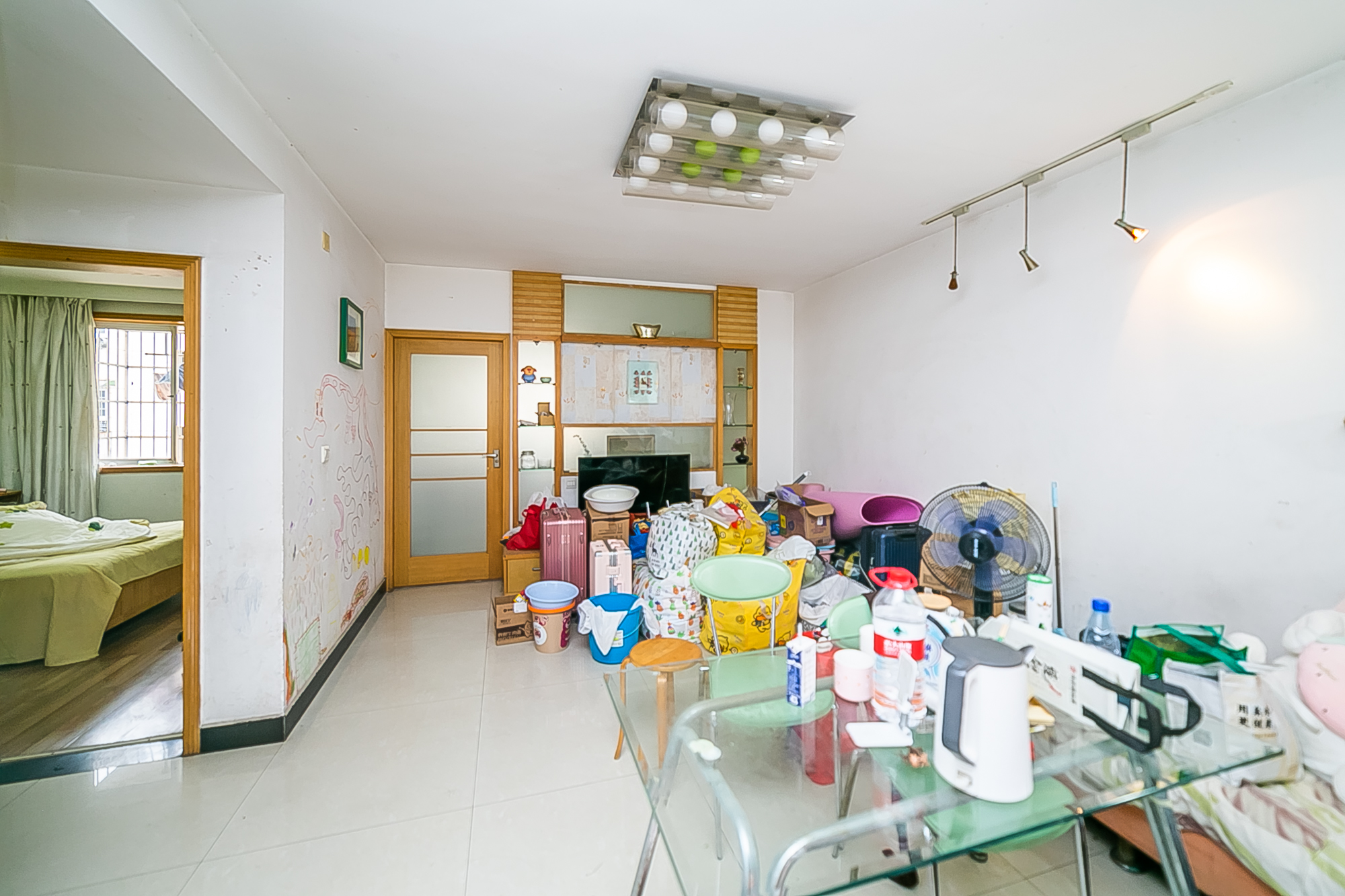 富绿新村 2室2厅1卫 48.8万 富绿新村 2室2厅1卫 48.8万客厅