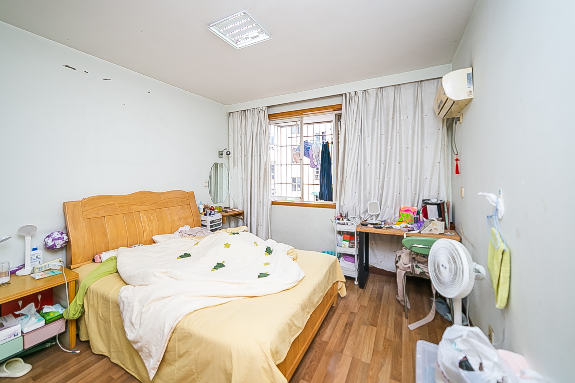 富绿新村 2室2厅1卫 48.8万 富绿新村 2室2厅1卫 48.8万卧室