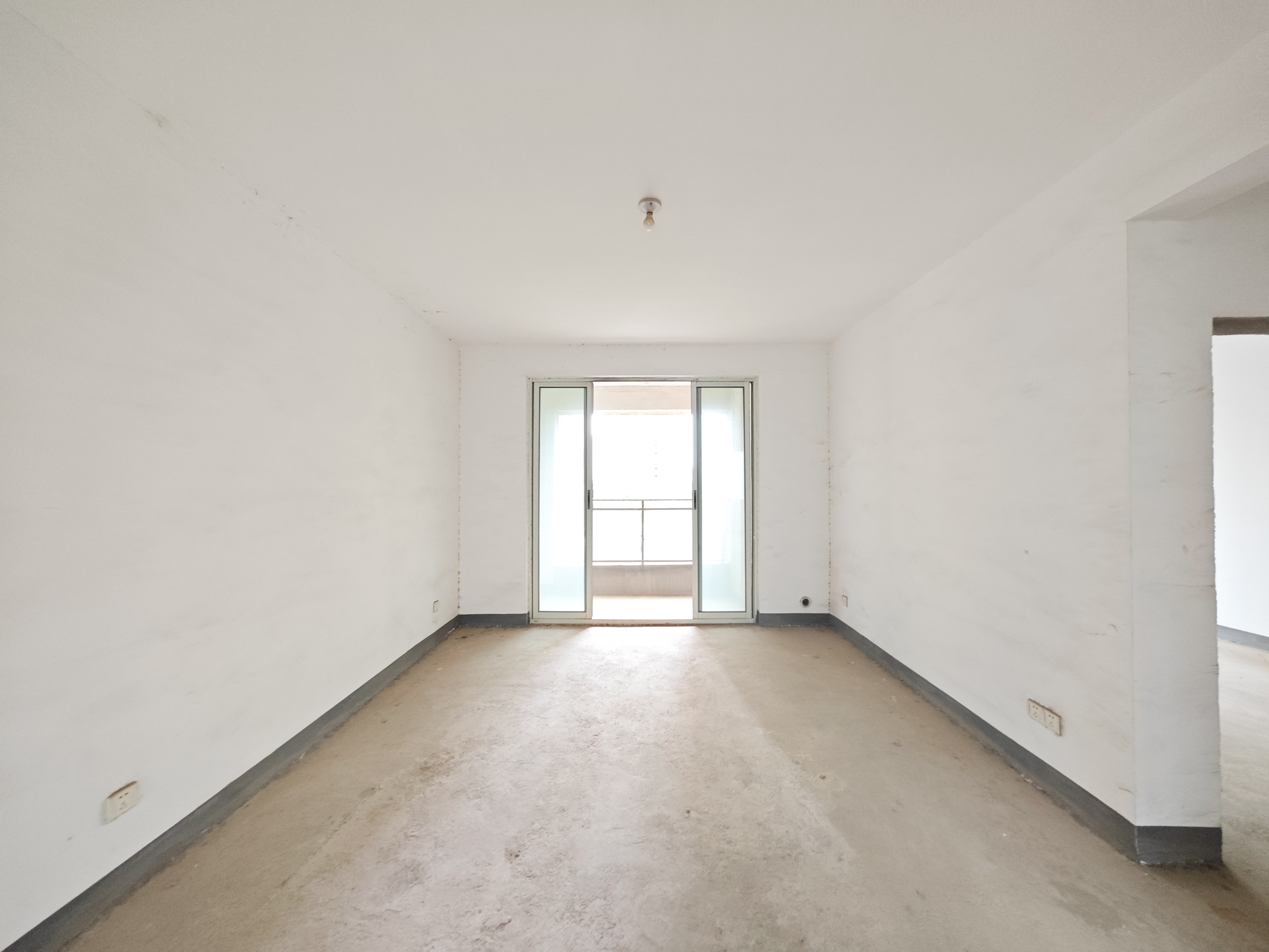 五矿万境水岸二期(五矿万境水岸和苑)  3室2厅1卫    125.0万 五矿万境水岸二期(五矿万境水岸和苑)  3室2厅1卫    125.0万