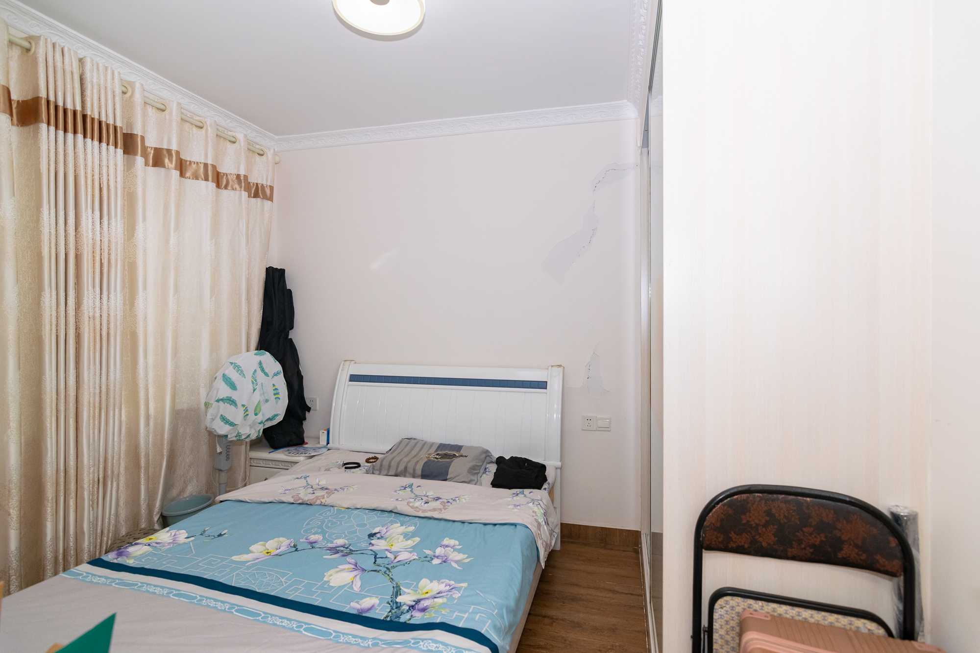 新城国际花都  3室2厅1卫    52.8万卧室