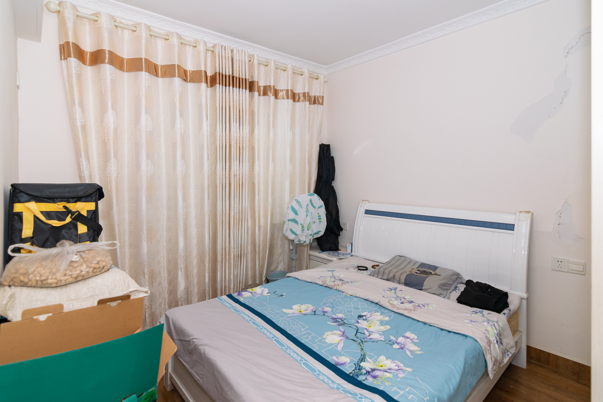 新城国际花都  3室2厅1卫    52.8万卧室