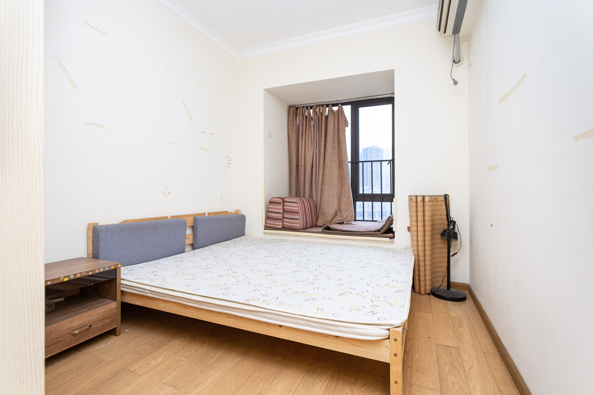 时代倾城一期  3室2厅2卫    97.0万 时代倾城一期  3室2厅2卫    97.0万卧室