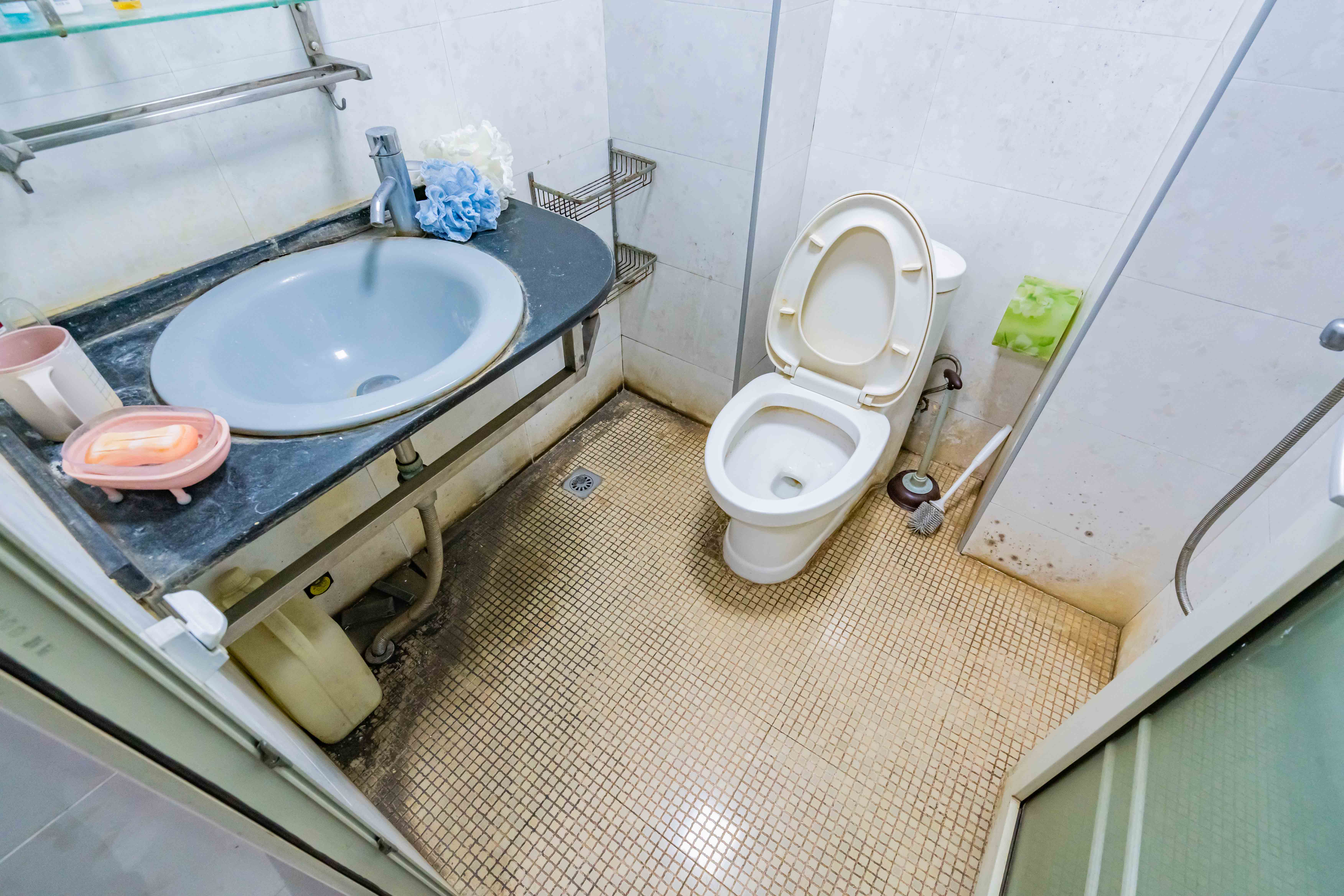 华府壹航线  1室0厅1卫   42.00万卫生间
