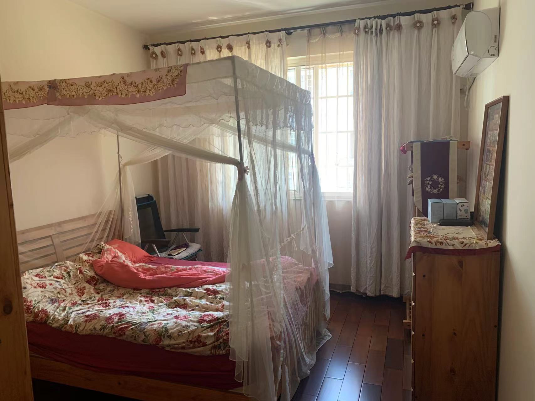 滨江一村 5室2厅3卫 56.0万 滨江一村 5室2厅3卫 56.0万室内图