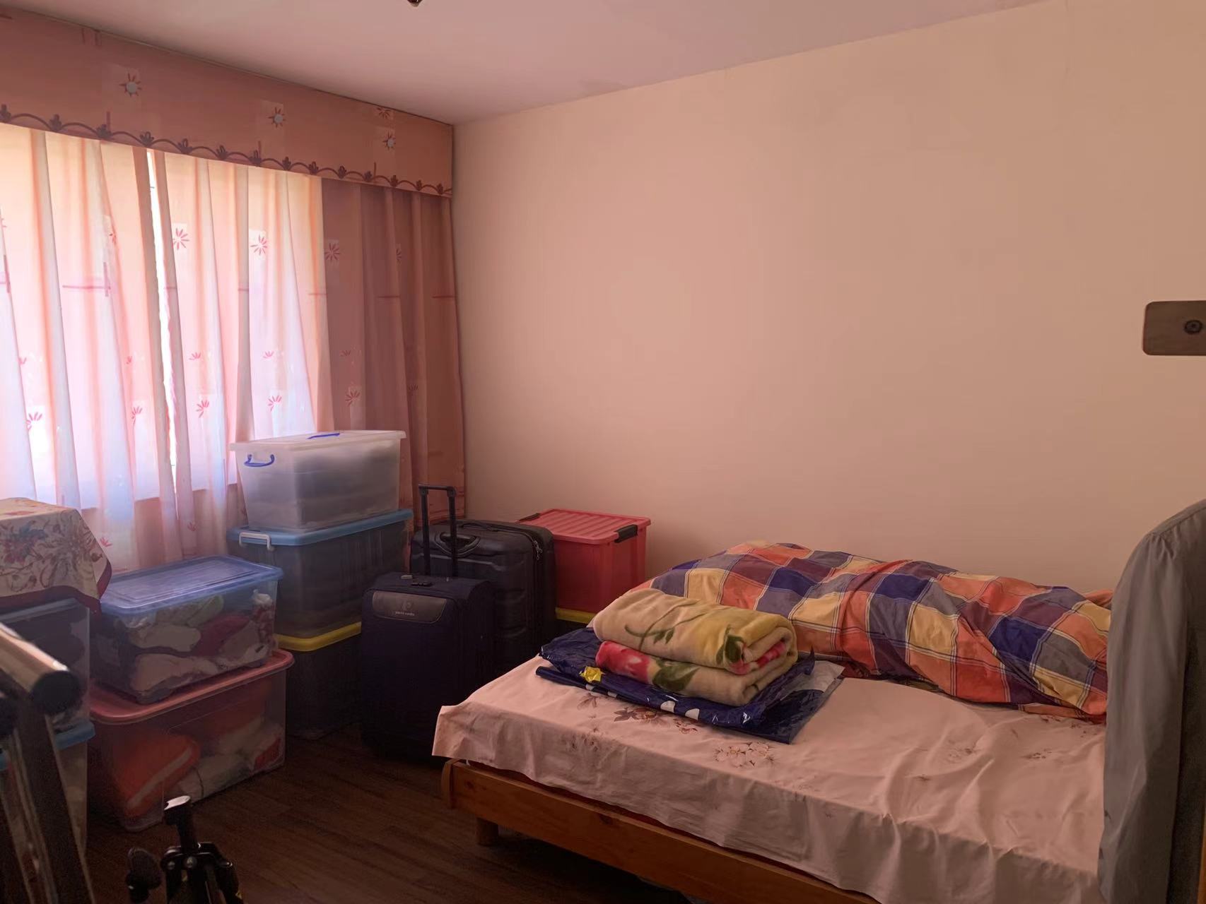 滨江一村 5室2厅3卫 56.0万 滨江一村 5室2厅3卫 56.0万室内图