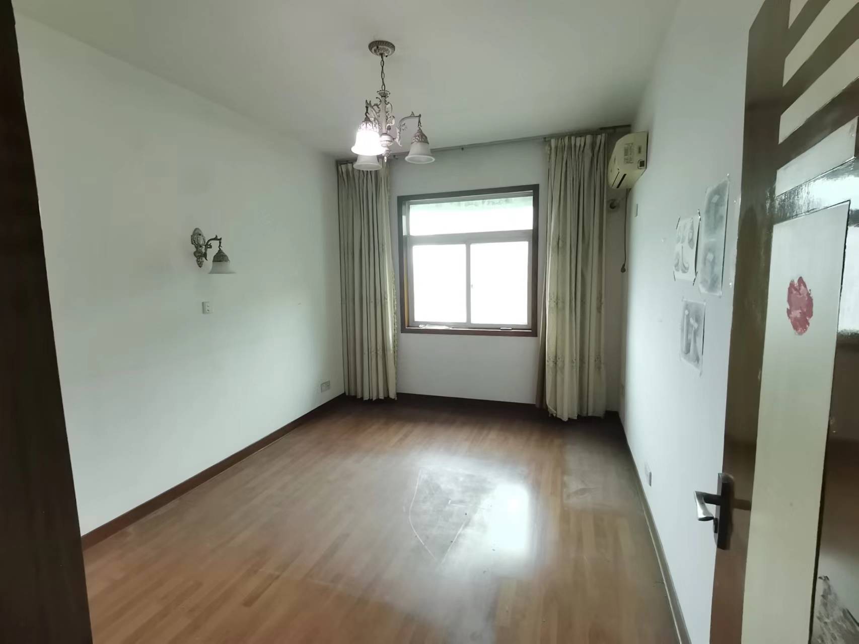 珠江花园 3室2厅2卫 43.8万 珠江花园 3室2厅2卫 43.8万室内图