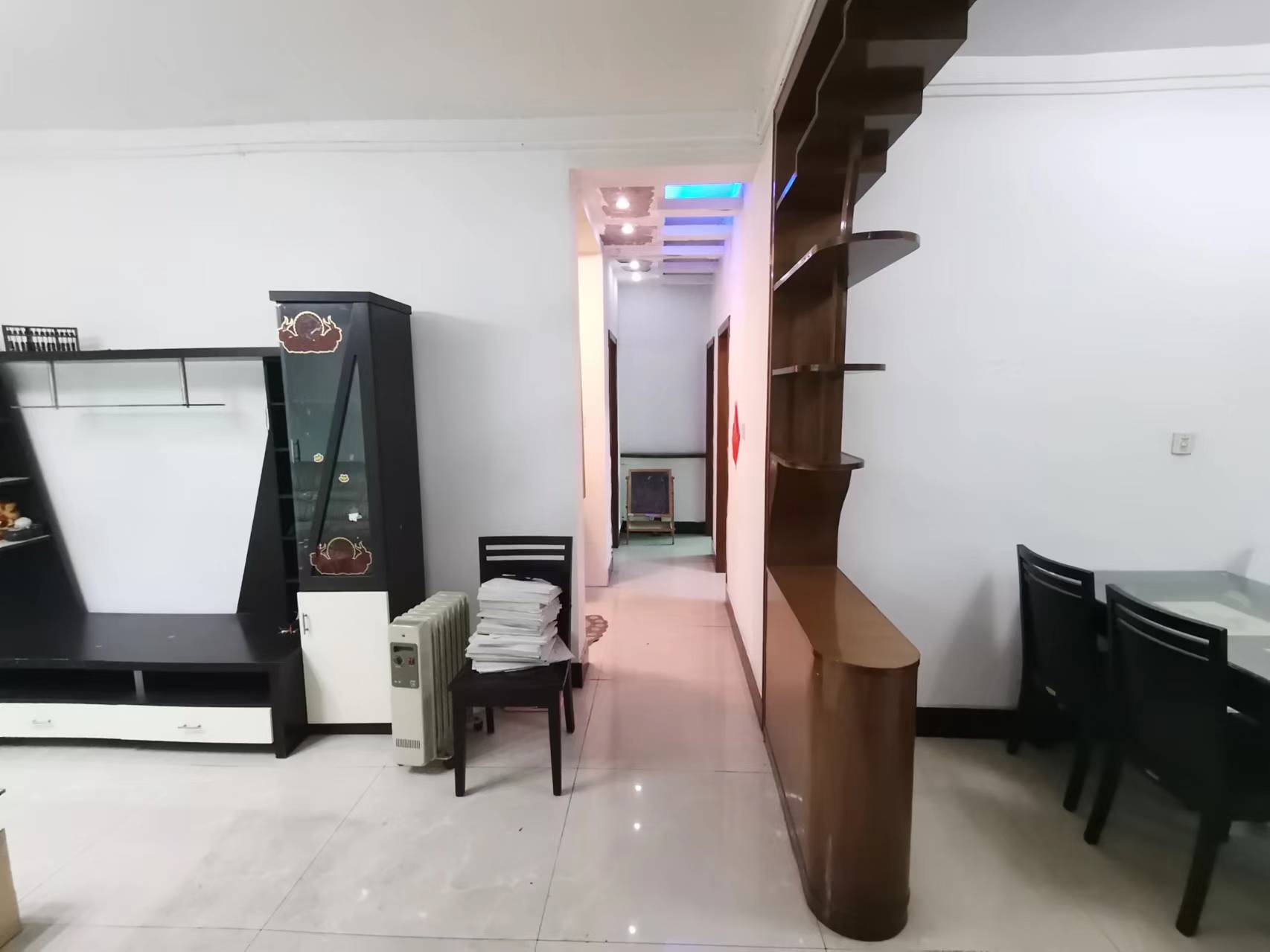 珠江花园 3室2厅2卫 43.8万 珠江花园 3室2厅2卫 43.8万室内图