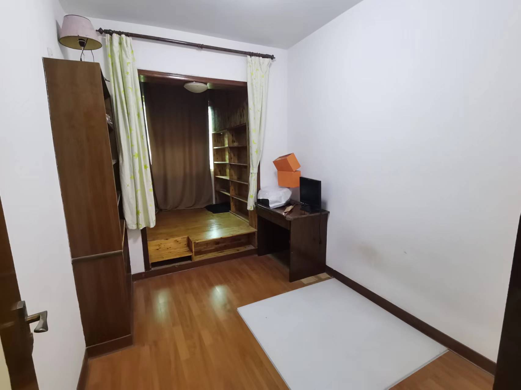 珠江花园 3室2厅2卫 43.8万 珠江花园 3室2厅2卫 43.8万室内图