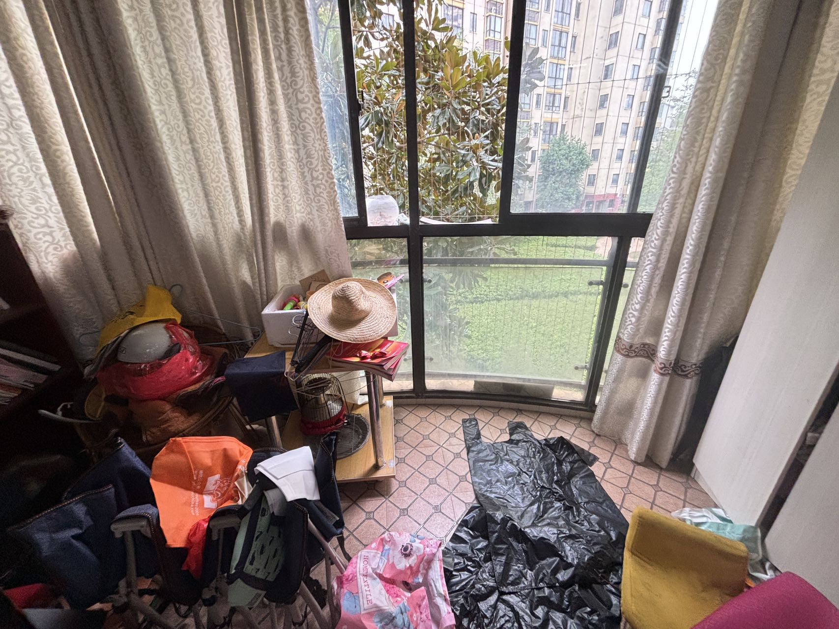 曼哈顿花园 3室1厅2卫 49.8万 曼哈顿花园 3室1厅2卫 49.8万室内图