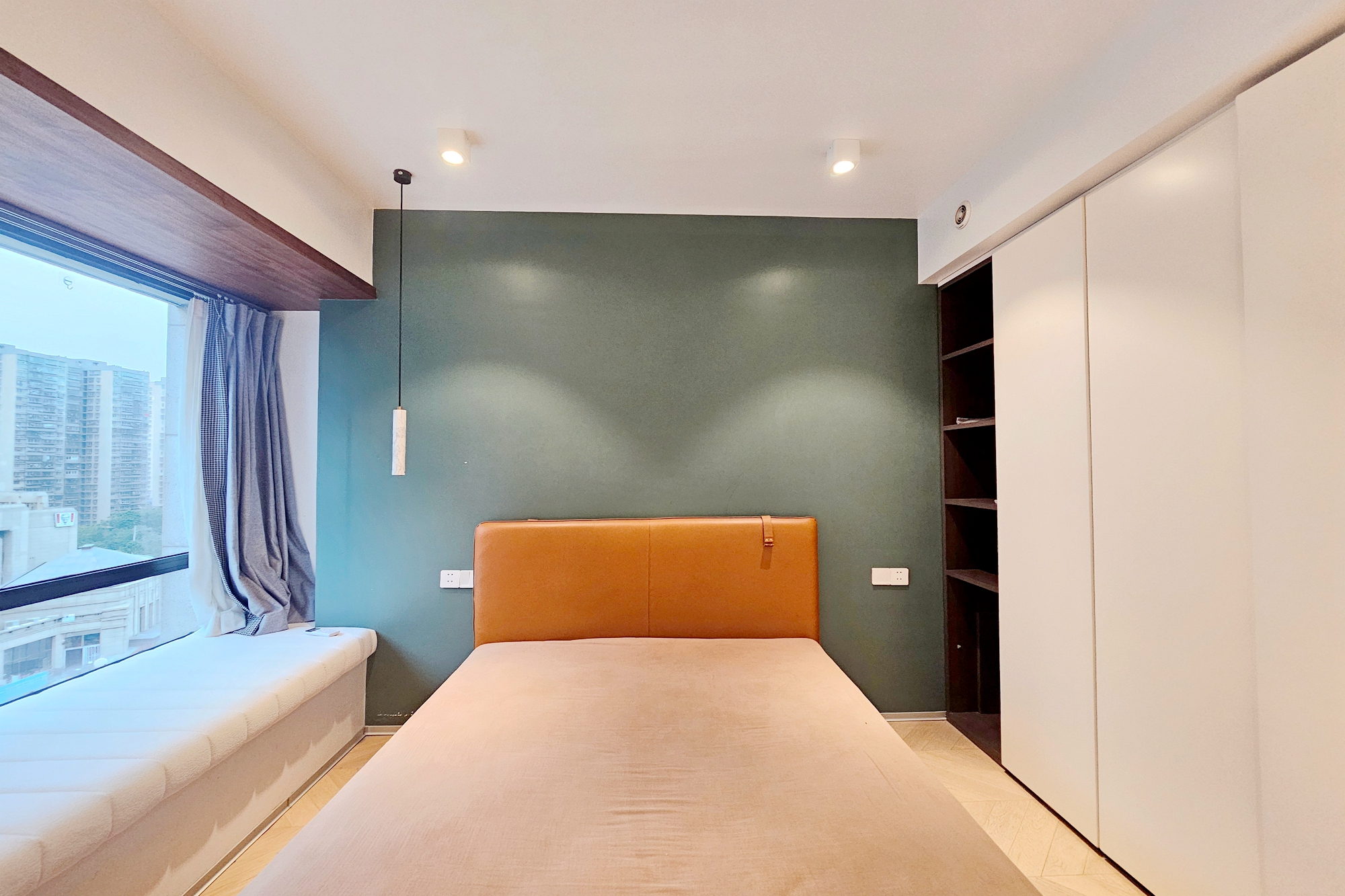 明昇壹城(明昇时代广场)一期 3室2厅2卫 173.0万 明昇壹城(明昇时代广场)一期 3室2厅2卫 173.0万卧室