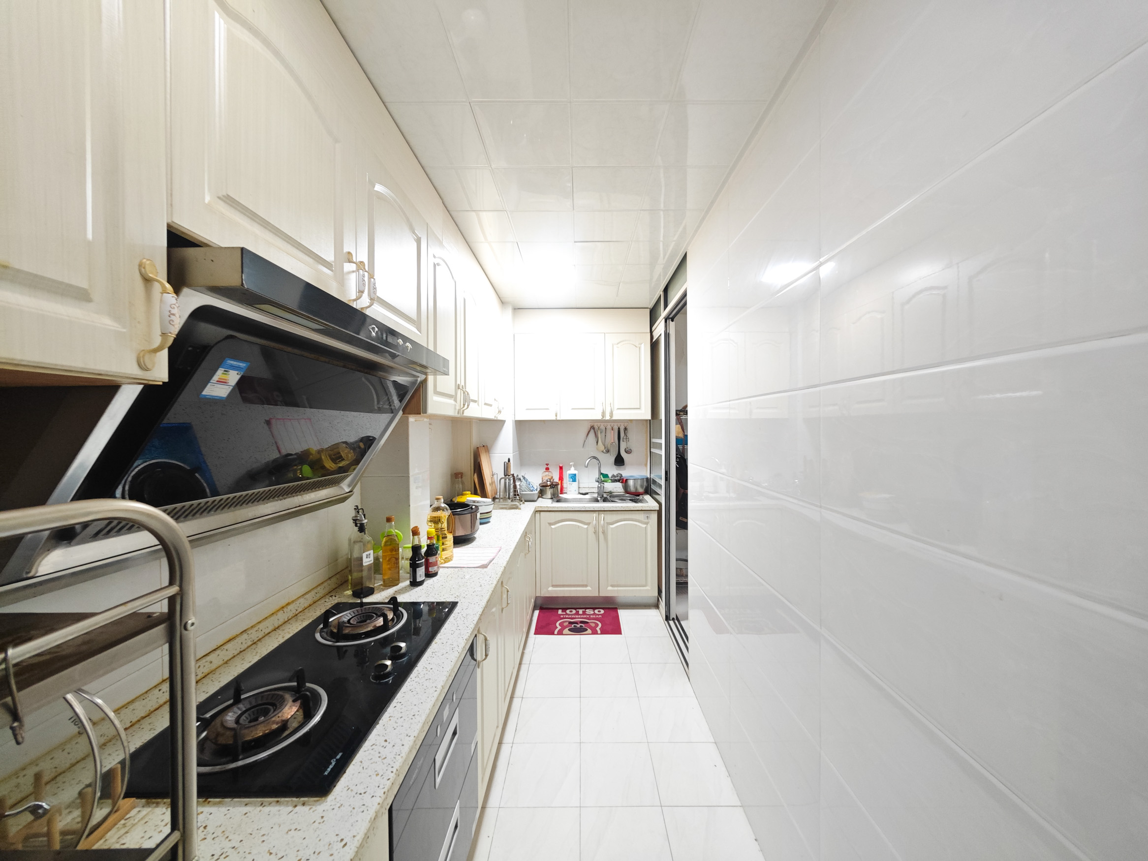 欧莱雅郡  2室2厅1卫    61.0万厨房