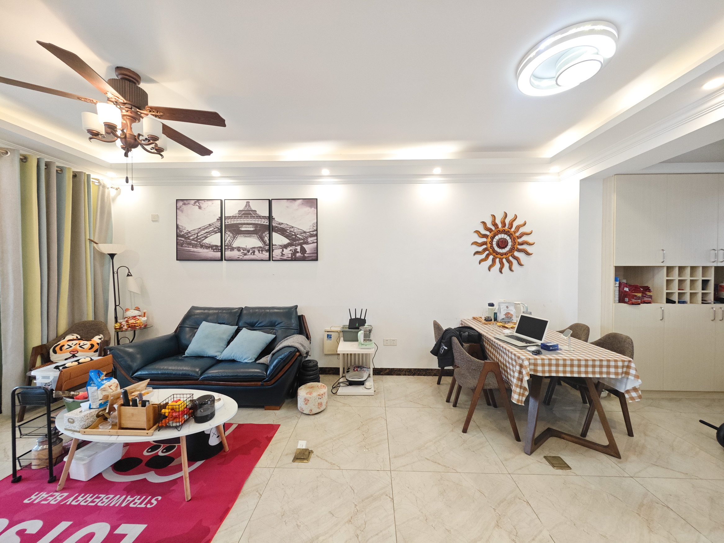 欧莱雅郡 2室2厅1卫 61.0万 欧莱雅郡 2室2厅1卫 61.0万客厅