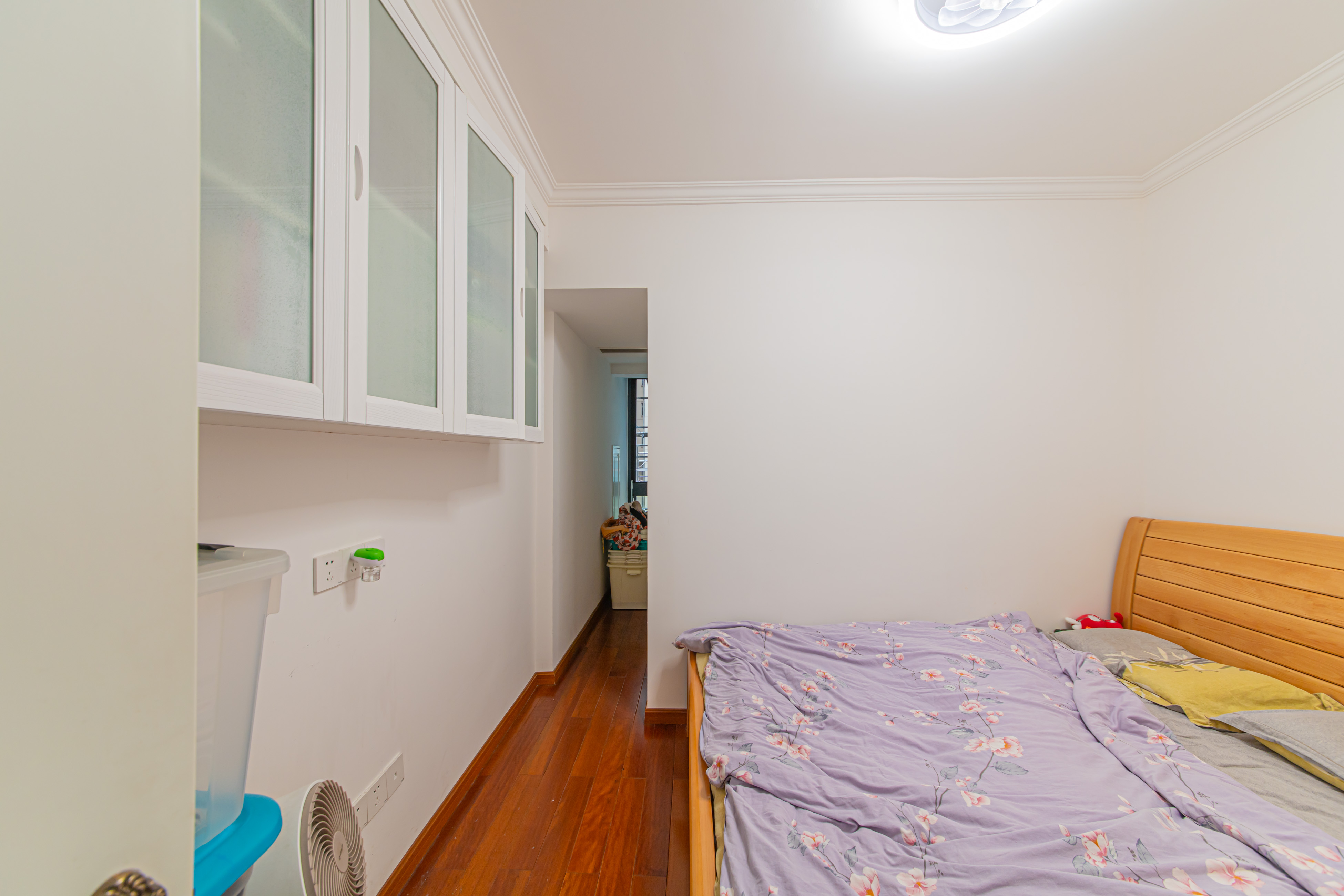 保利花园 4室2厅2卫 132.0万 保利花园 4室2厅2卫 132.0万卧室