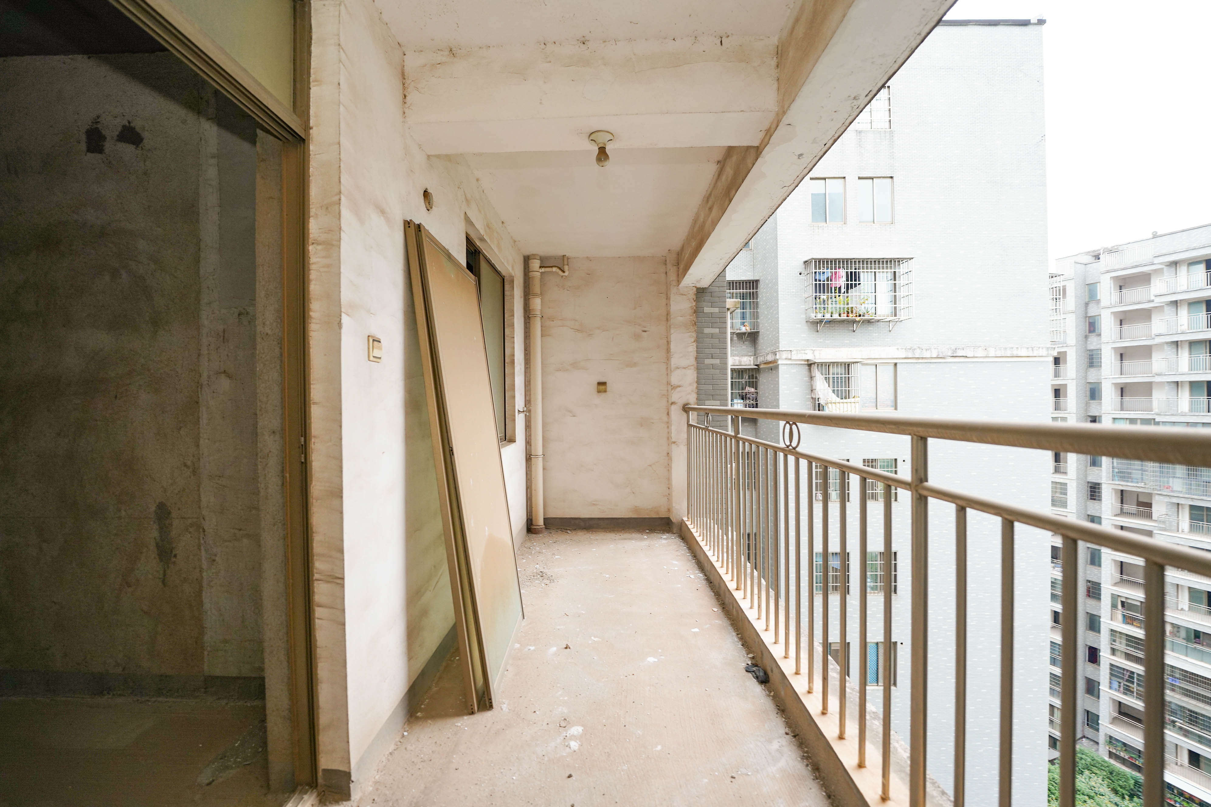 南郡明珠  4室2厅2卫    60.0万 南郡明珠  4室2厅2卫    60.0万其他