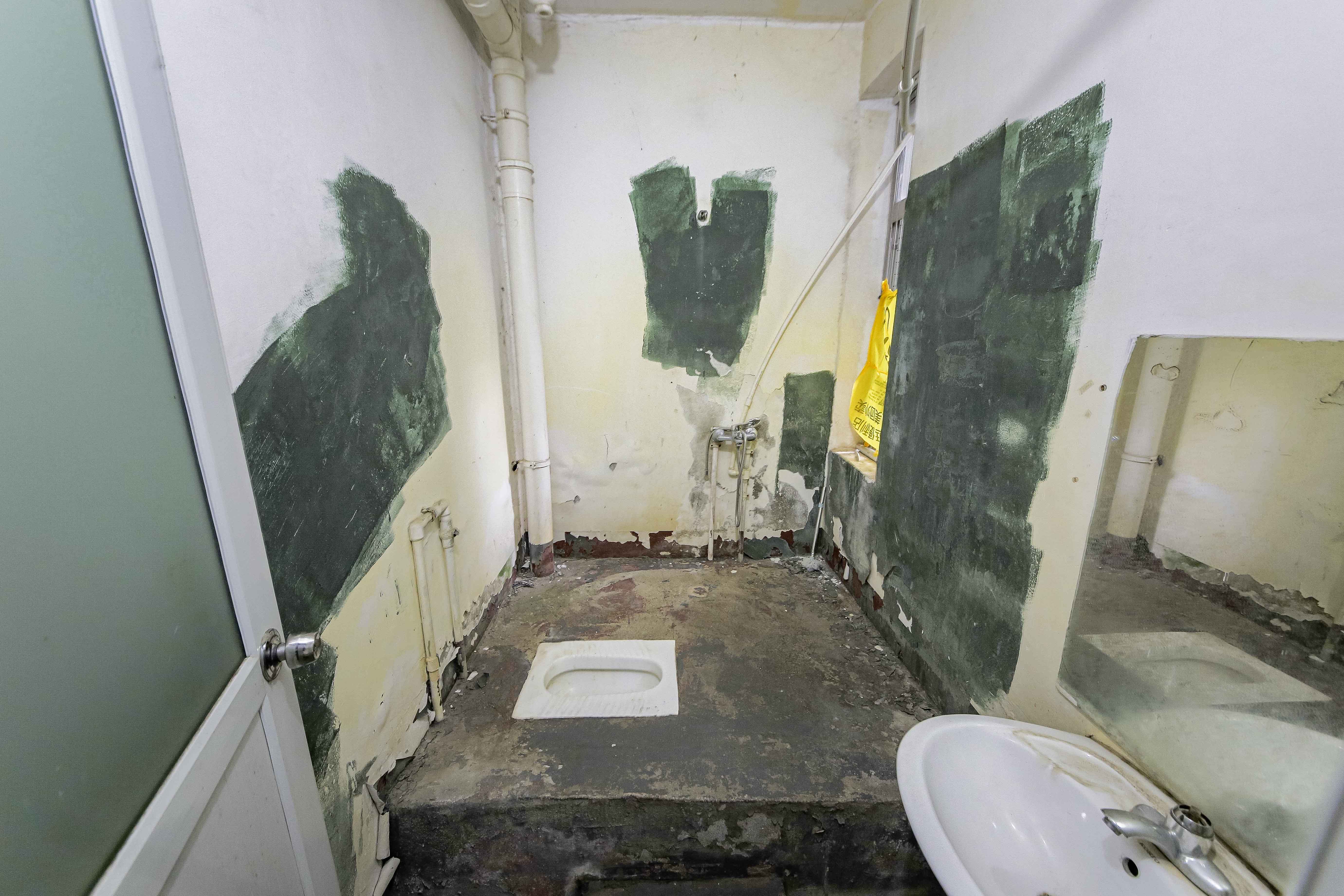 富景园 4室2厅2卫 119.9万 富景园 4室2厅2卫 119.9万卫生间