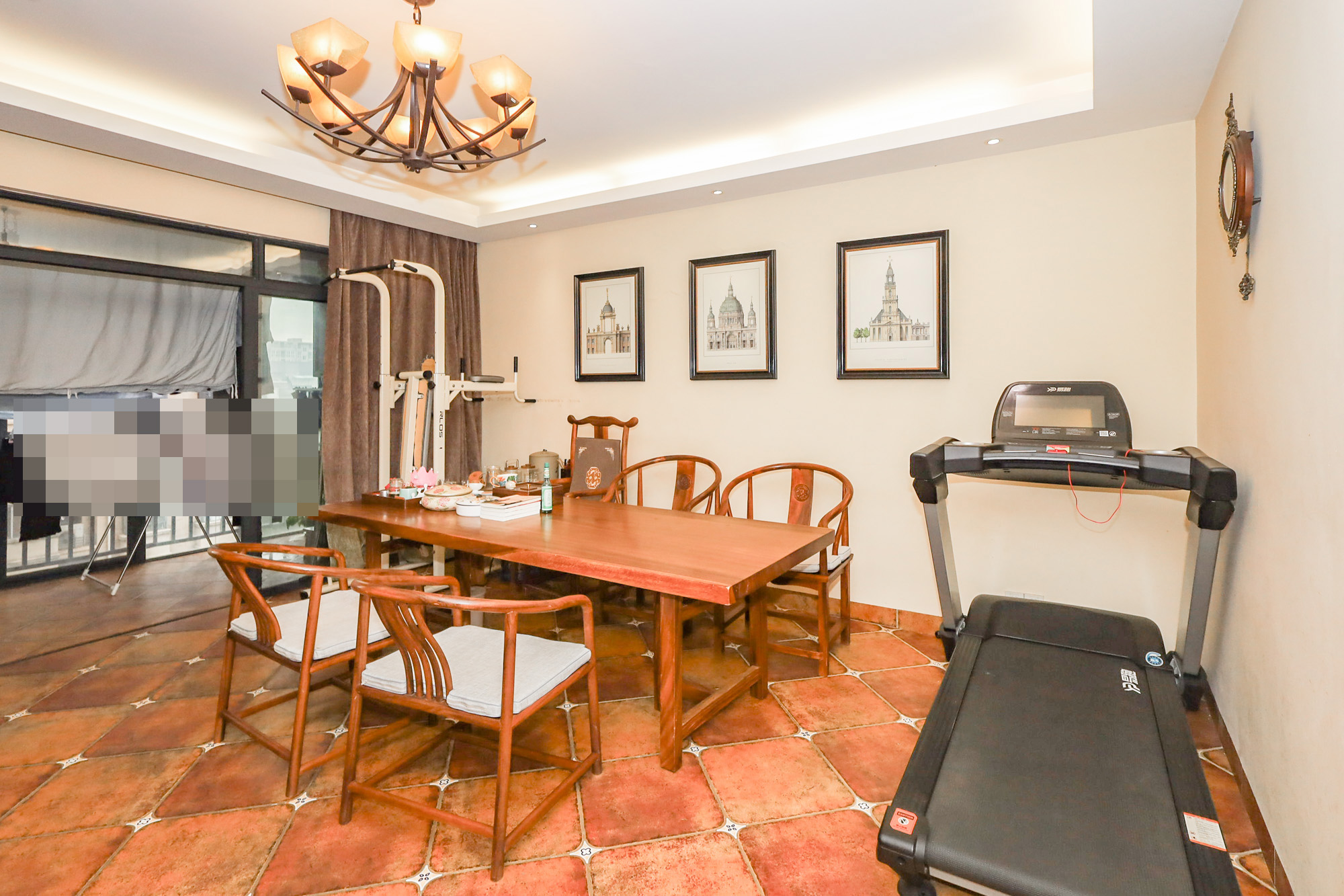 八方小区D区  4室2厅2卫    440.0万 八方小区D区  4室2厅2卫    440.0万