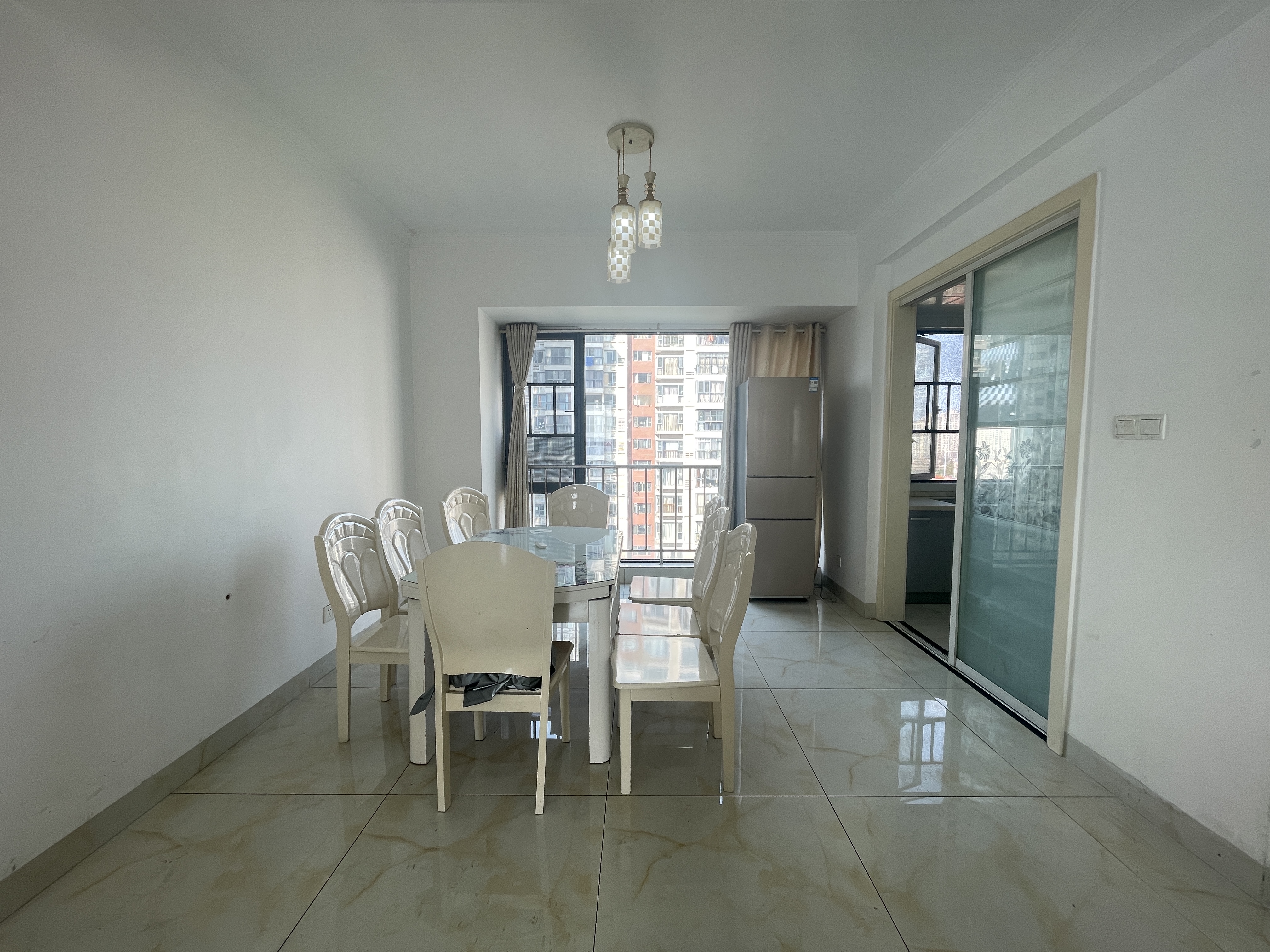 湘江名都  3室2厅2卫    60.0万 湘江名都  3室2厅2卫    60.0万室内图