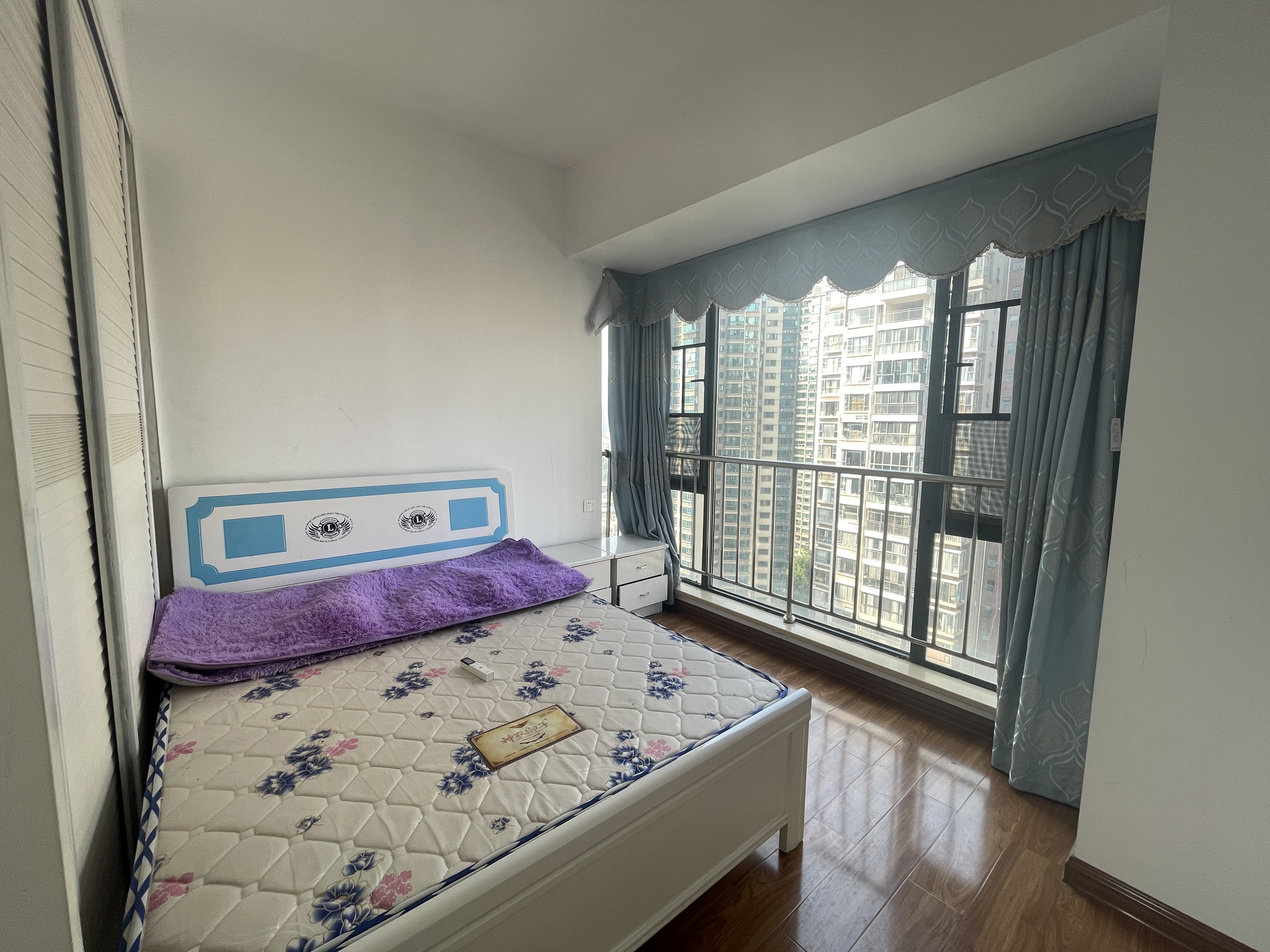 湘江名都  3室2厅2卫    60.0万 湘江名都  3室2厅2卫    60.0万室内图