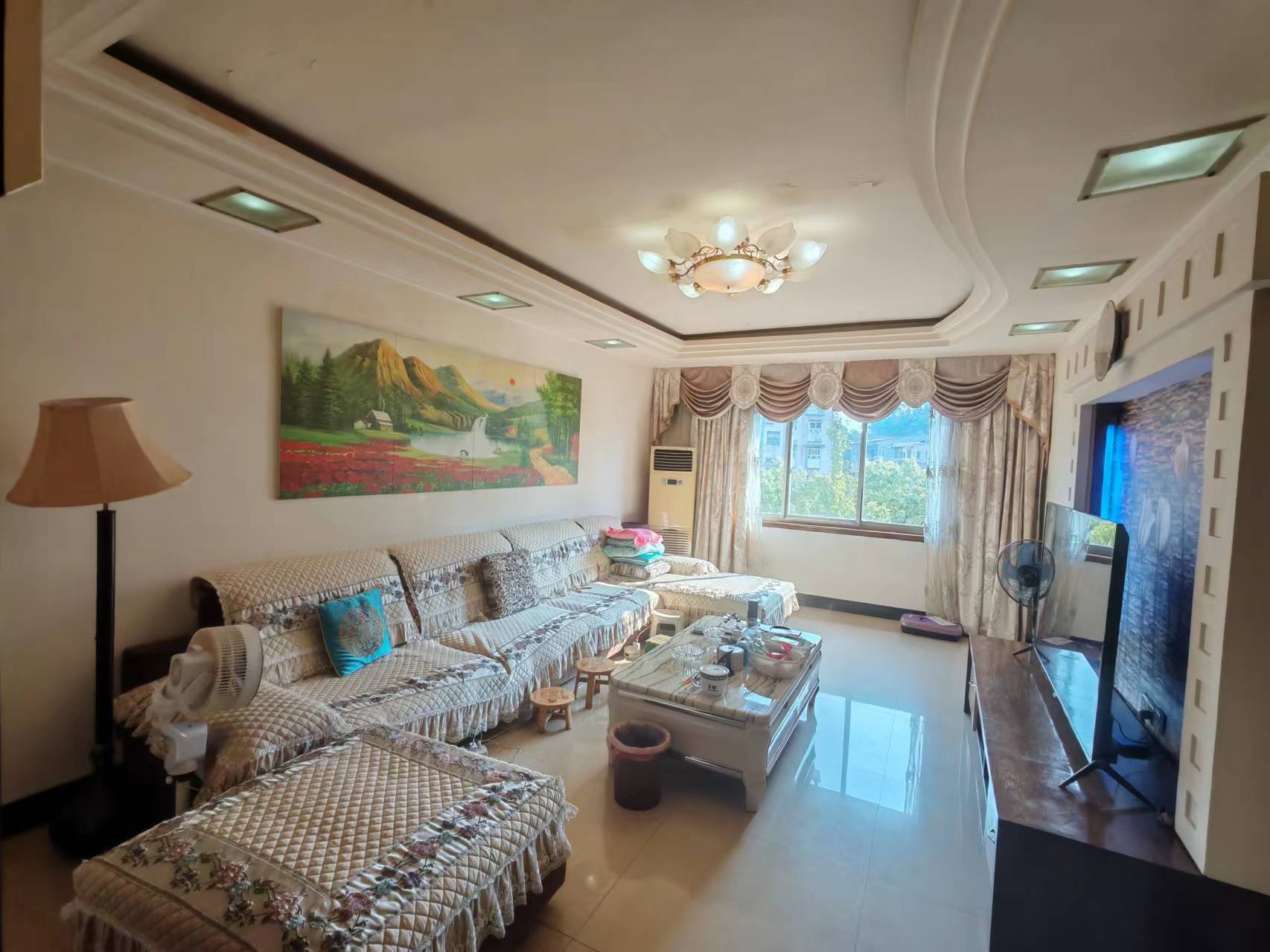 建南花园  3室2厅2卫    36.8万 建南花园  3室2厅2卫    36.8万