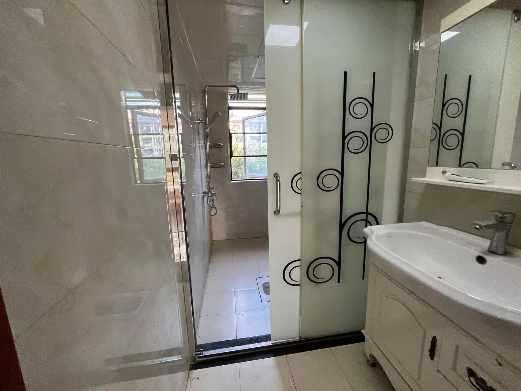 桂花城 3室2厅2卫 59.8万 桂花城 3室2厅2卫 59.8万室内图