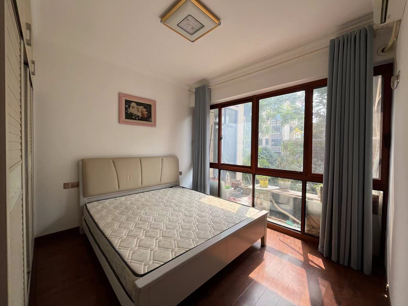 桂花城 3室2厅2卫 59.8万 桂花城 3室2厅2卫 59.8万室内图