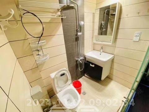 金色loft(鑫秋大厦) 2室1厅1卫 2000.0元/月 金色loft(鑫秋大厦) 2室1厅1卫 2000.0元/月室内图