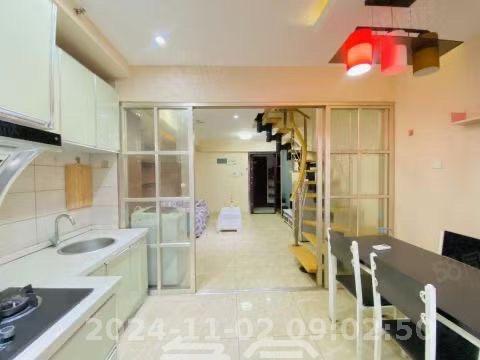 金色loft(鑫秋大厦) 2室1厅1卫 2000.0元/月 金色loft(鑫秋大厦) 2室1厅1卫 2000.0元/月室内图