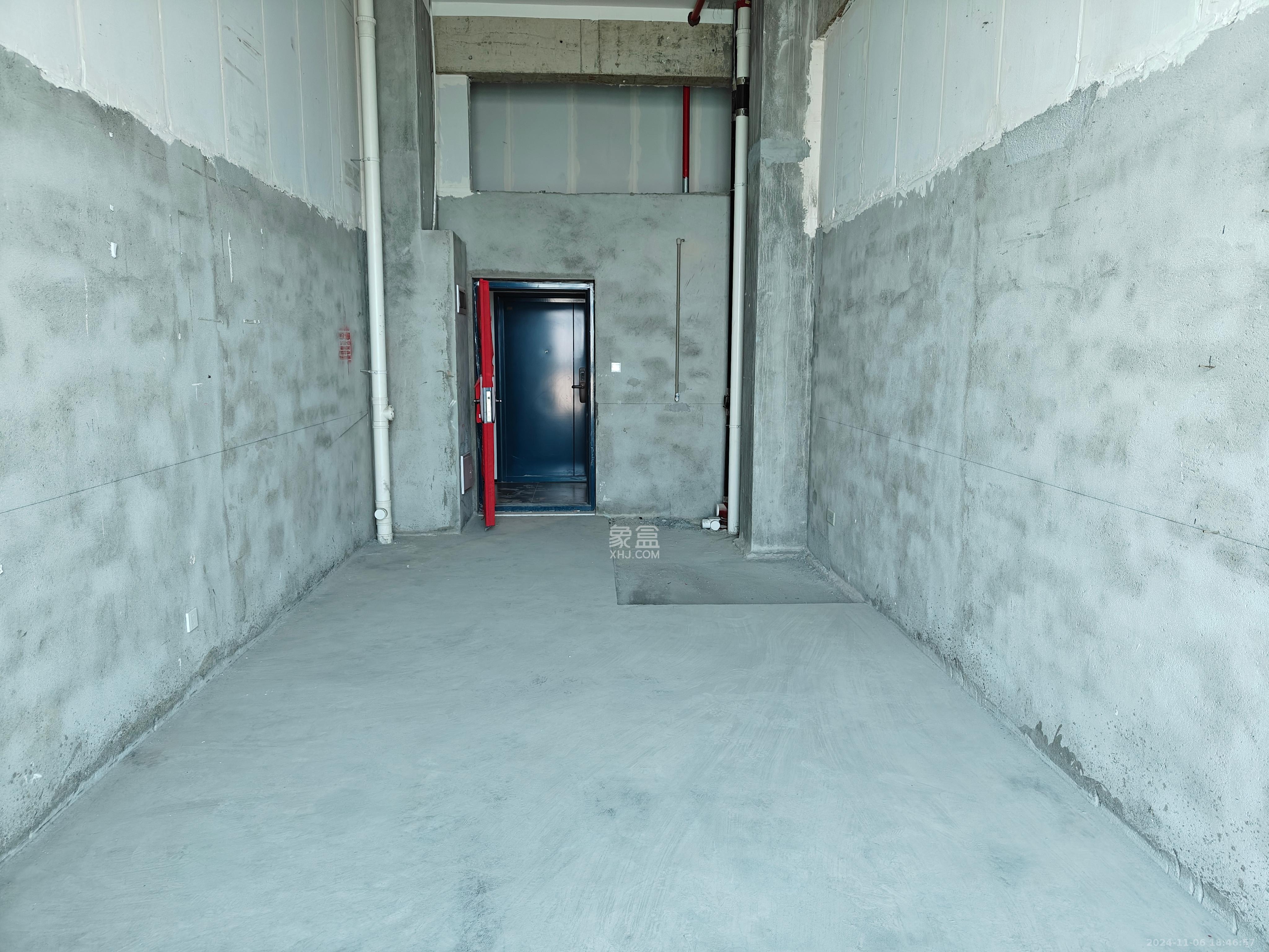 绿地V岛 1室1厅1卫 1300.0元/月 绿地V岛 1室1厅1卫 1300.0元/月室内图