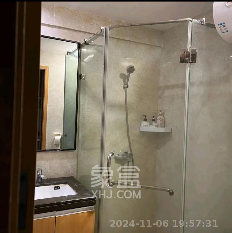 德思勤城市广场(宝格丽公寓) 1室1厅1卫 2200.0元/月 德思勤城市广场(宝格丽公寓) 1室1厅1卫 2200.0元/月室内图