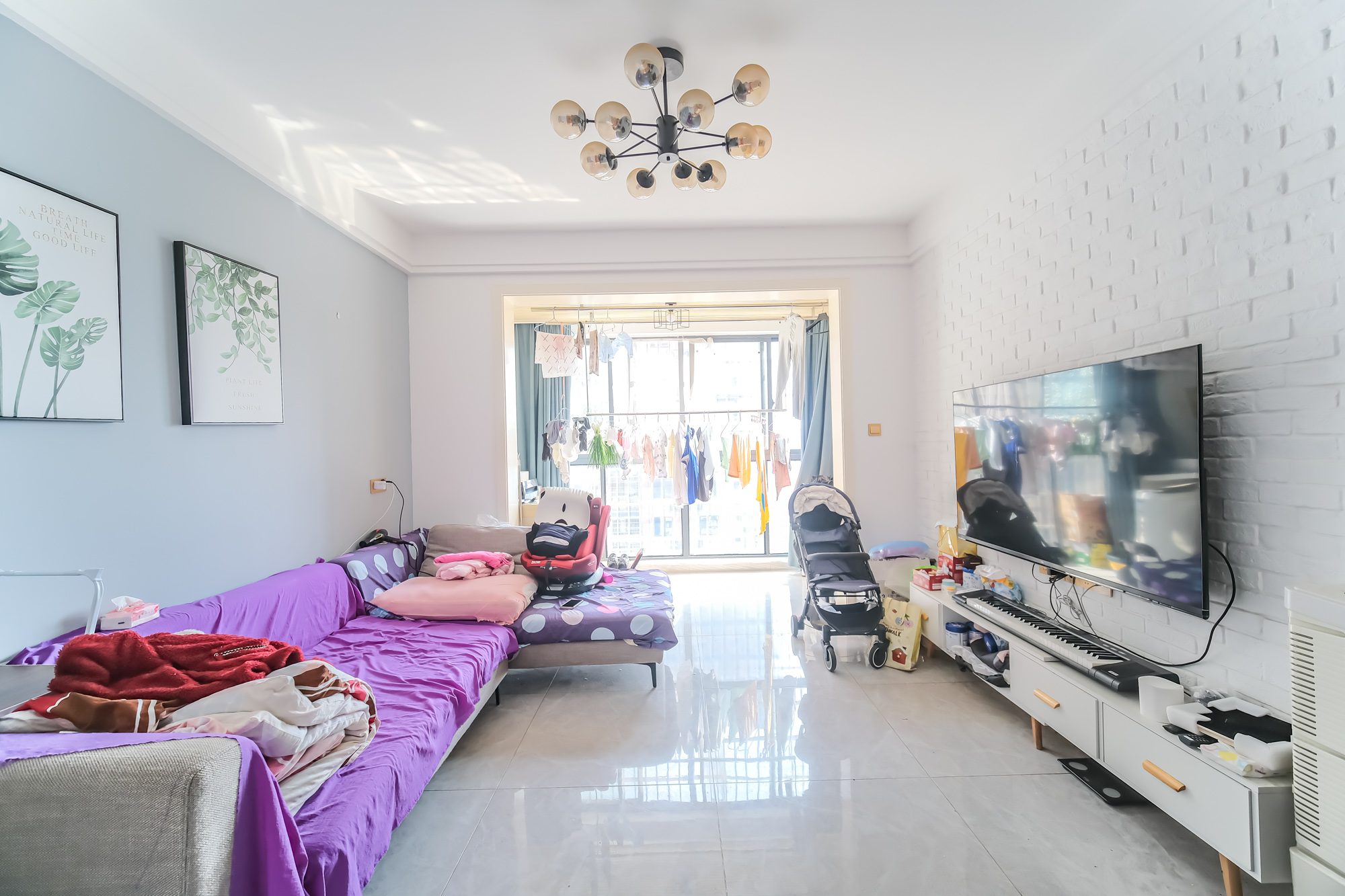 中安善化国际  2室2厅1卫    44.5万 中安善化国际  2室2厅1卫    44.5万客厅