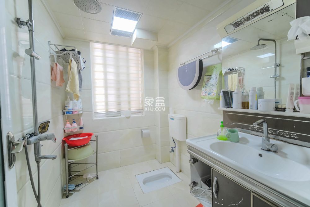 萬(wàn)麗景園  1室2廳1衛(wèi)    90.0萬(wàn)
