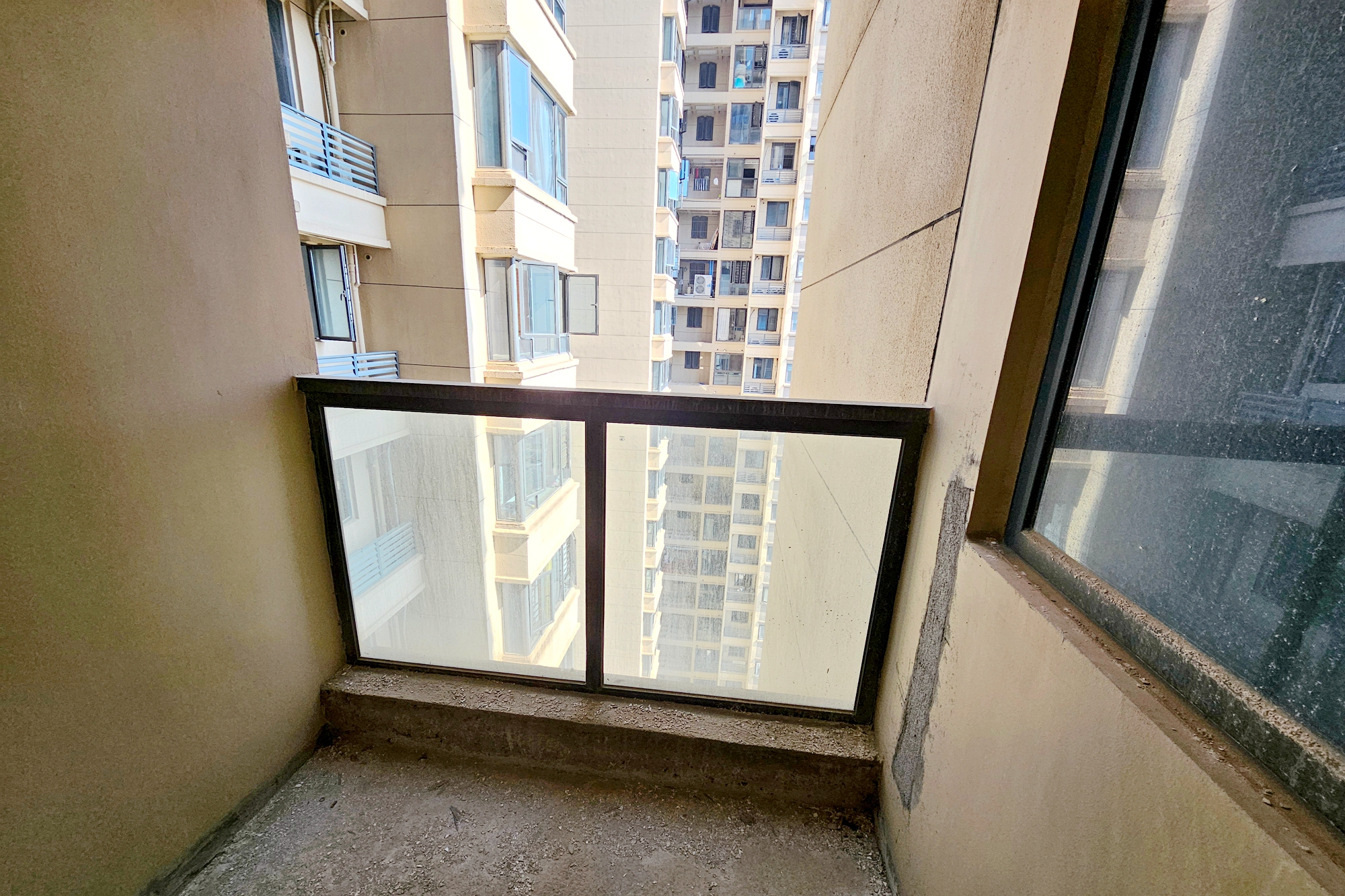 长房东旭国际 3室2厅2卫 115.0万 长房东旭国际 3室2厅2卫 115.0万阳台