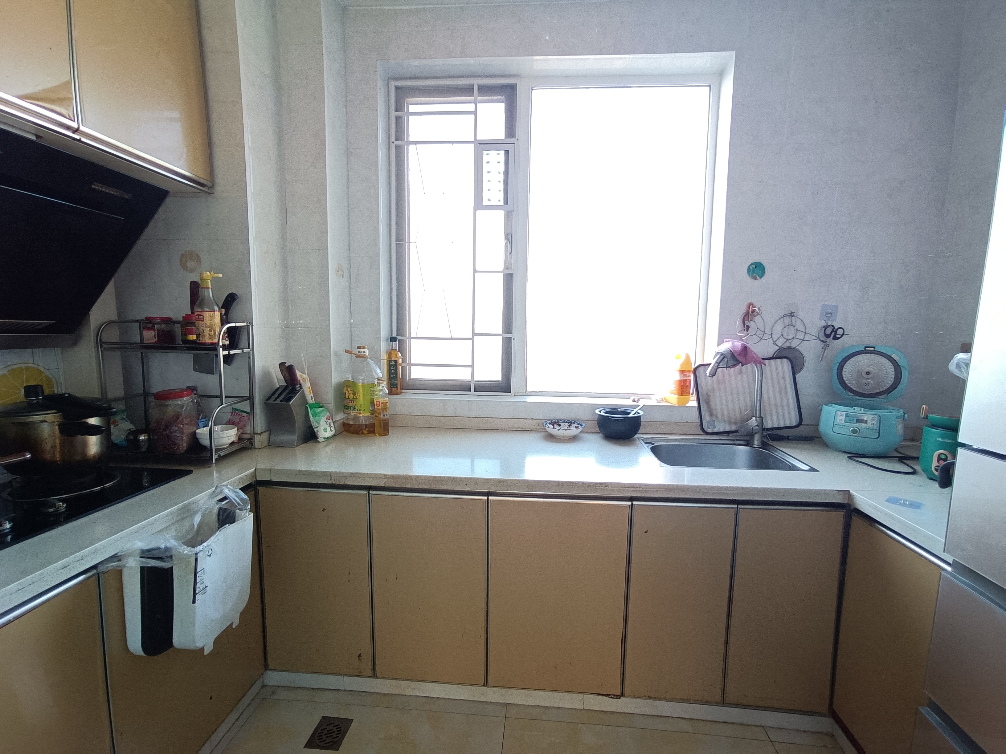 九八缔景城 4室2厅2卫 78.0万 九八缔景城 4室2厅2卫 78.0万室内图