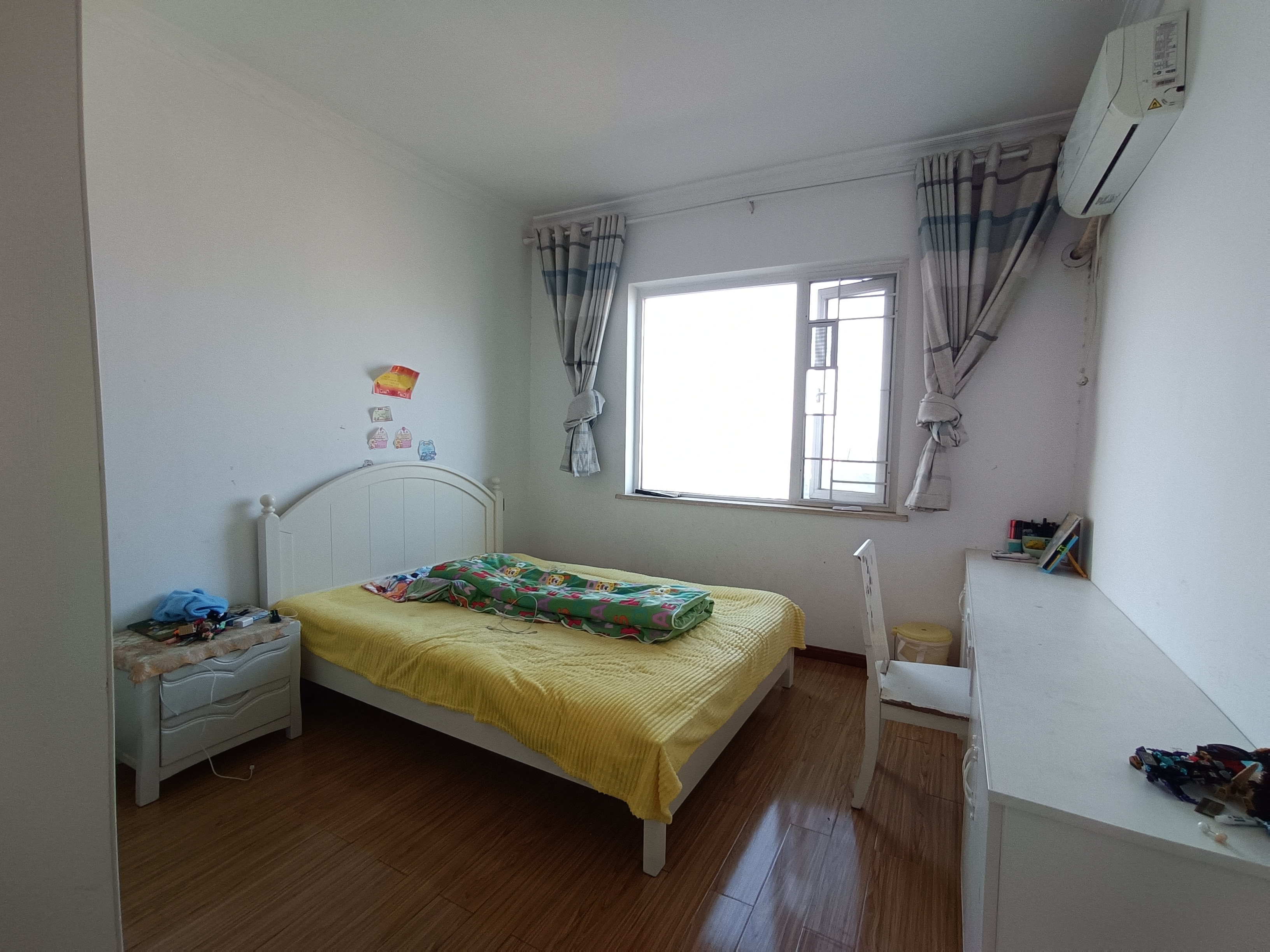 九八缔景城 4室2厅2卫 78.0万 九八缔景城 4室2厅2卫 78.0万室内图