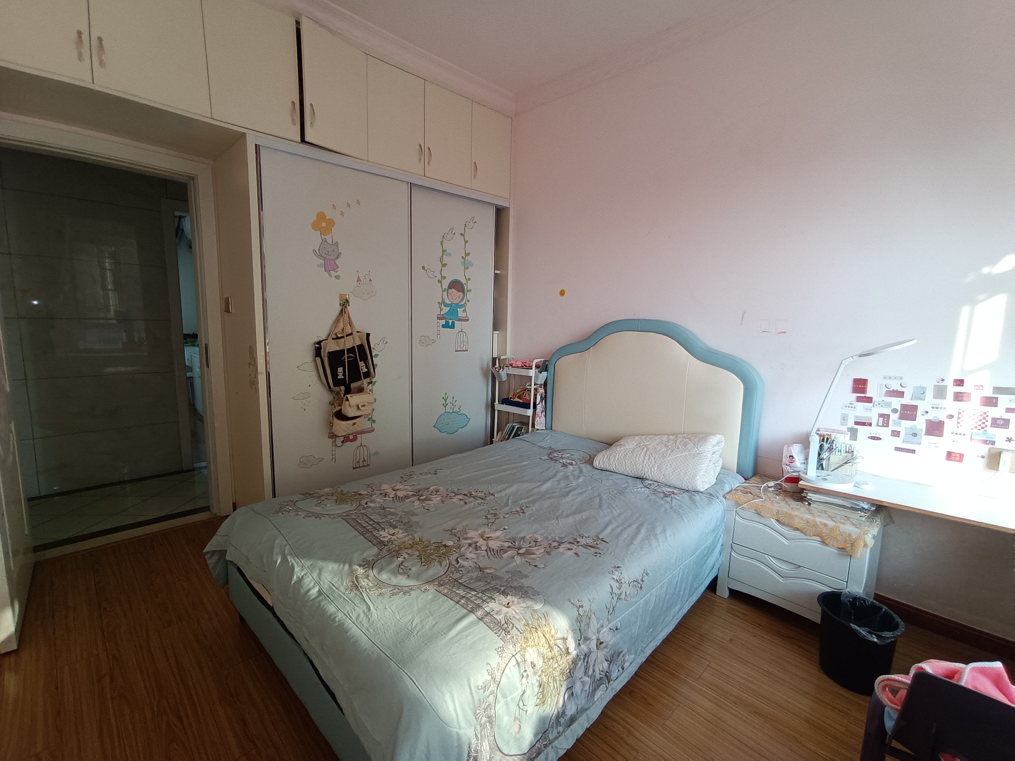 九八缔景城 4室2厅2卫 78.0万 九八缔景城 4室2厅2卫 78.0万室内图