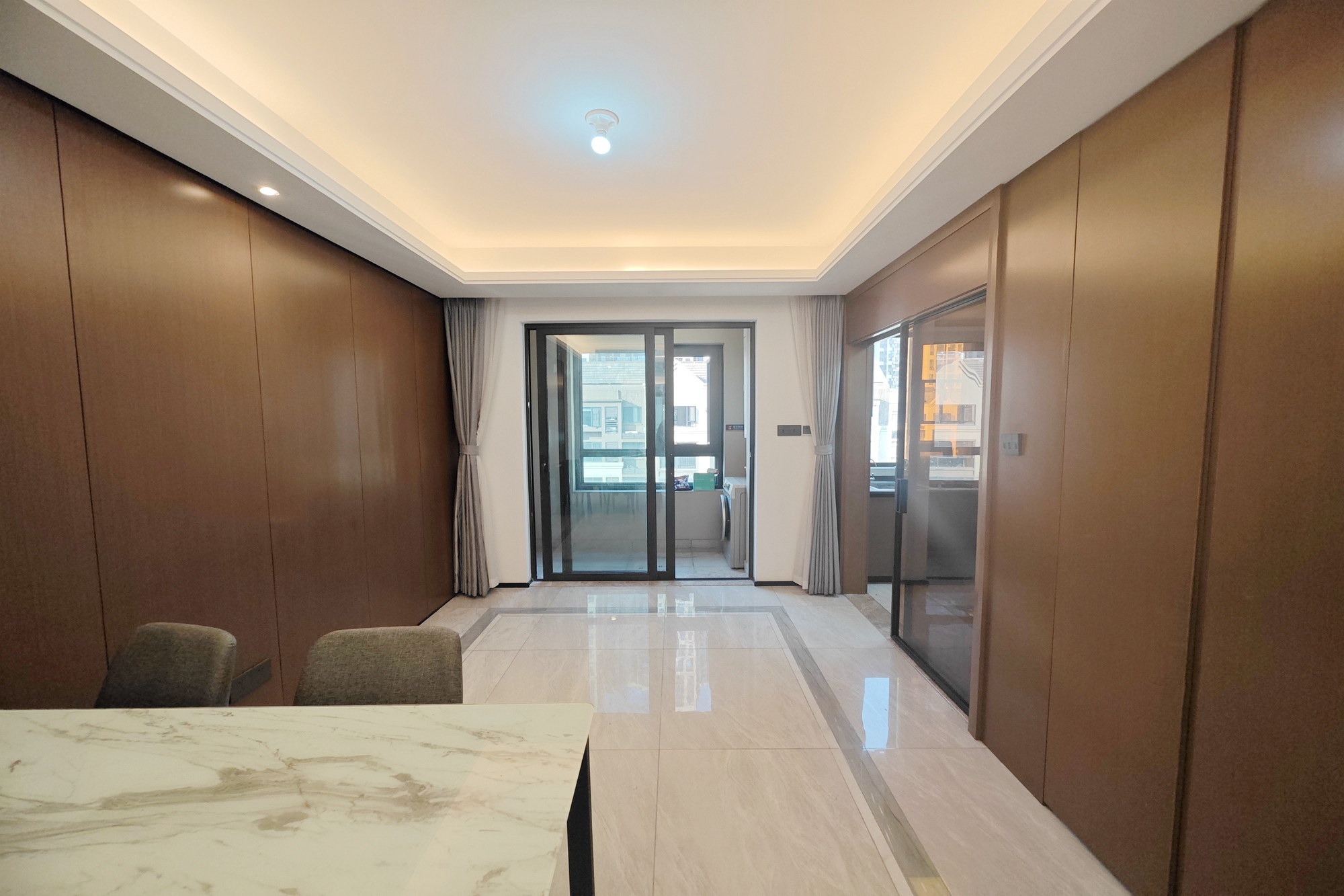 万科魅力之城天阔里 4室2厅2卫 240.0万 万科魅力之城天阔里 4室2厅2卫 240.0万客厅