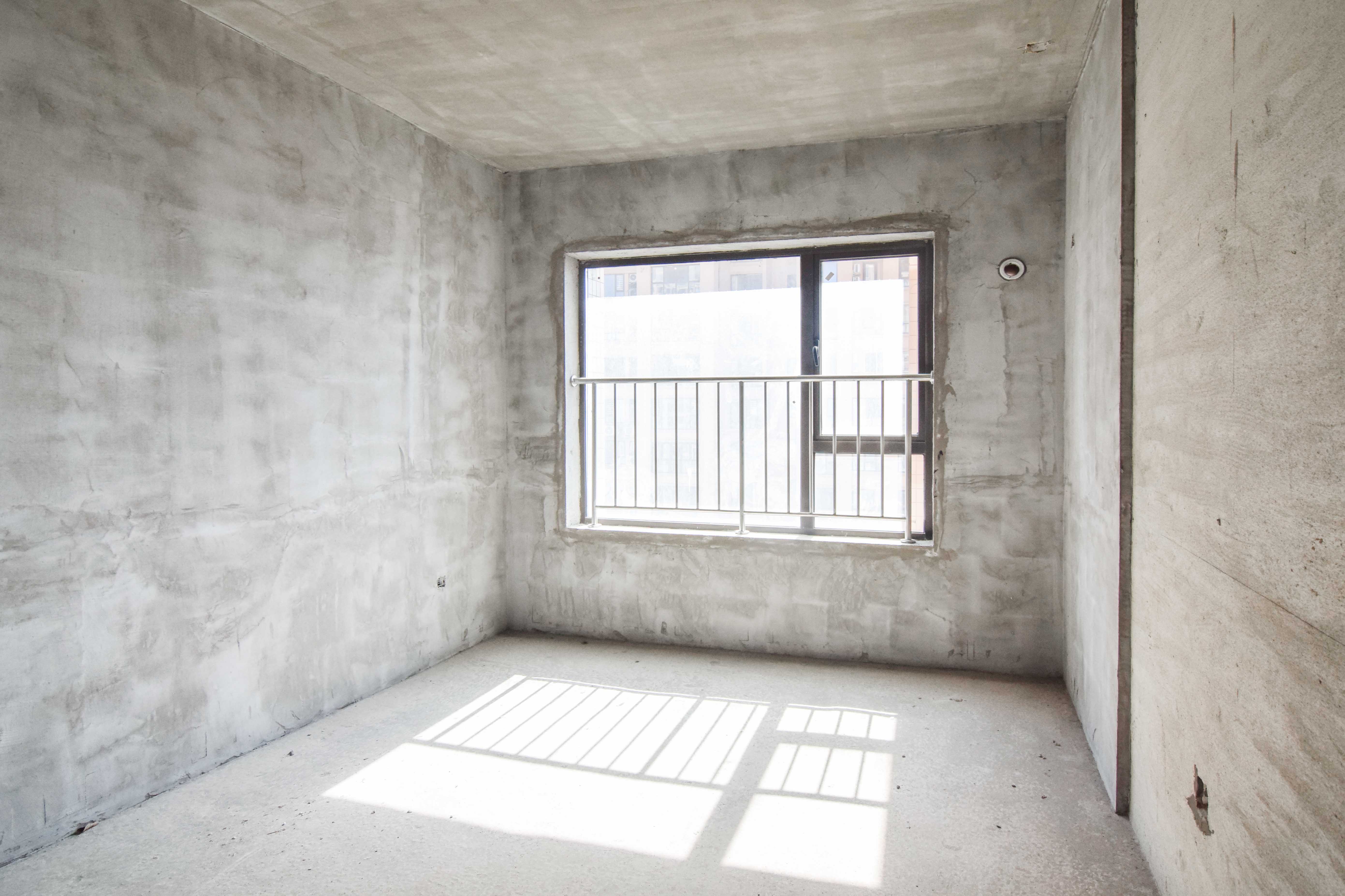 润和又一城 5室2厅2卫 107.8万 润和又一城 5室2厅2卫 107.8万卧室