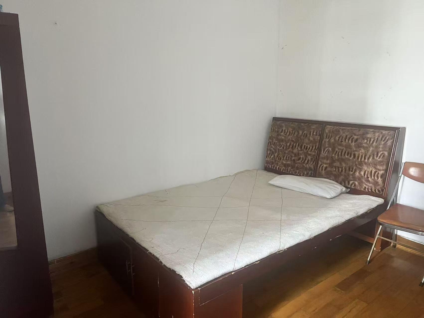 珠江南路建设小区 3室2厅1卫 38.0万 珠江南路建设小区 3室2厅1卫 38.0万室内图