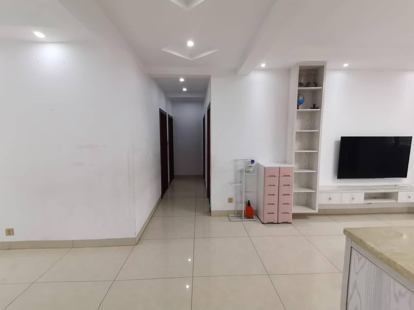 山河锦园 3室2厅2卫 63.8万 山河锦园 3室2厅2卫 63.8万室内图