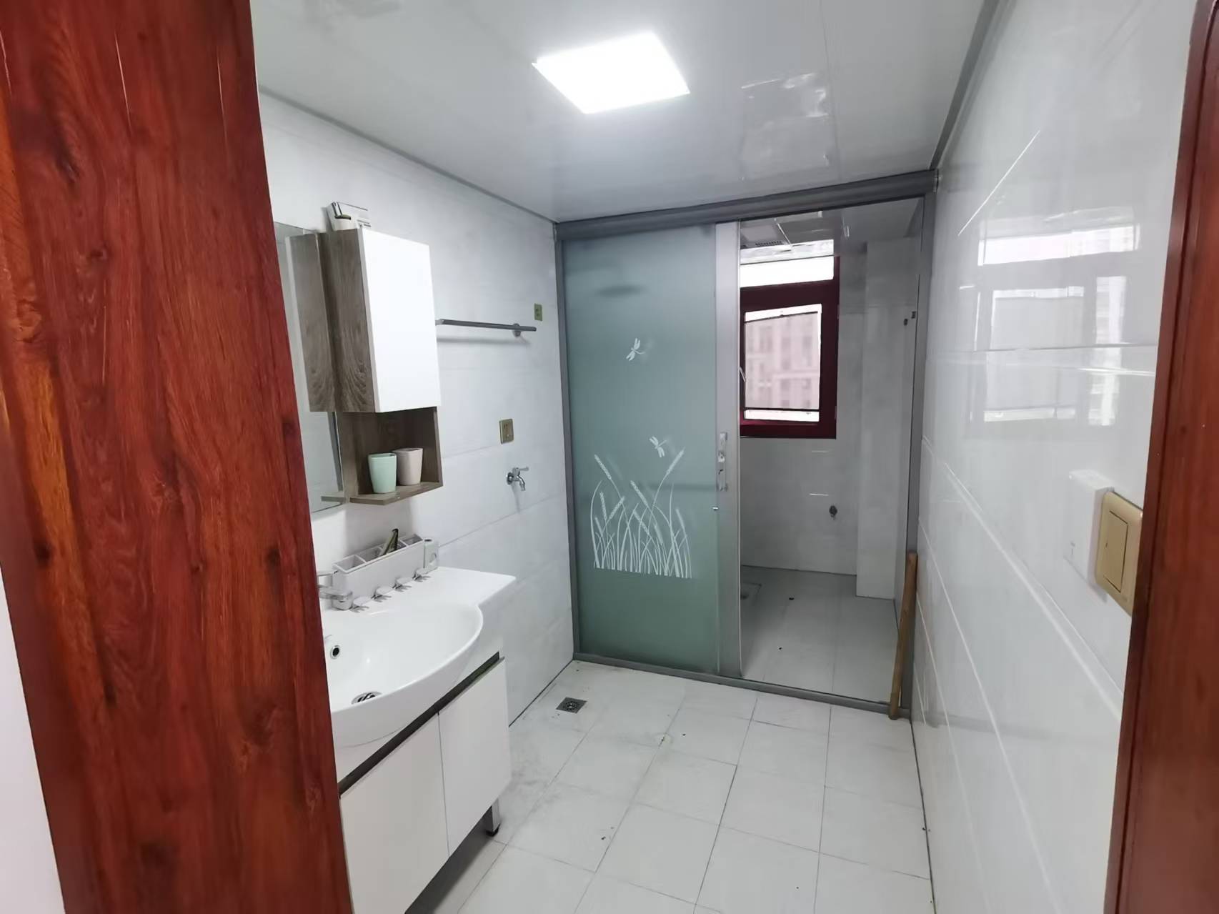 山河锦园 3室2厅2卫 63.8万 山河锦园 3室2厅2卫 63.8万室内图