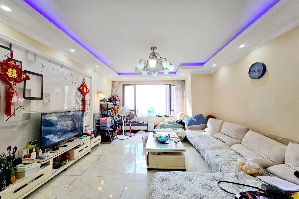 阳光城尚东湾青云苑  4室2厅2卫    119.0万