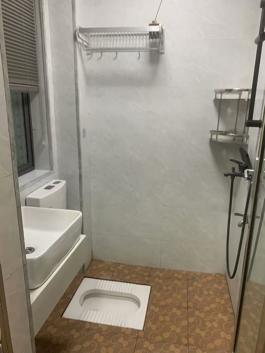 洪家村社区同心巷21号 2室1厅1卫 1500.0元/月 洪家村社区同心巷21号 2室1厅1卫 1500.0元/月室内图