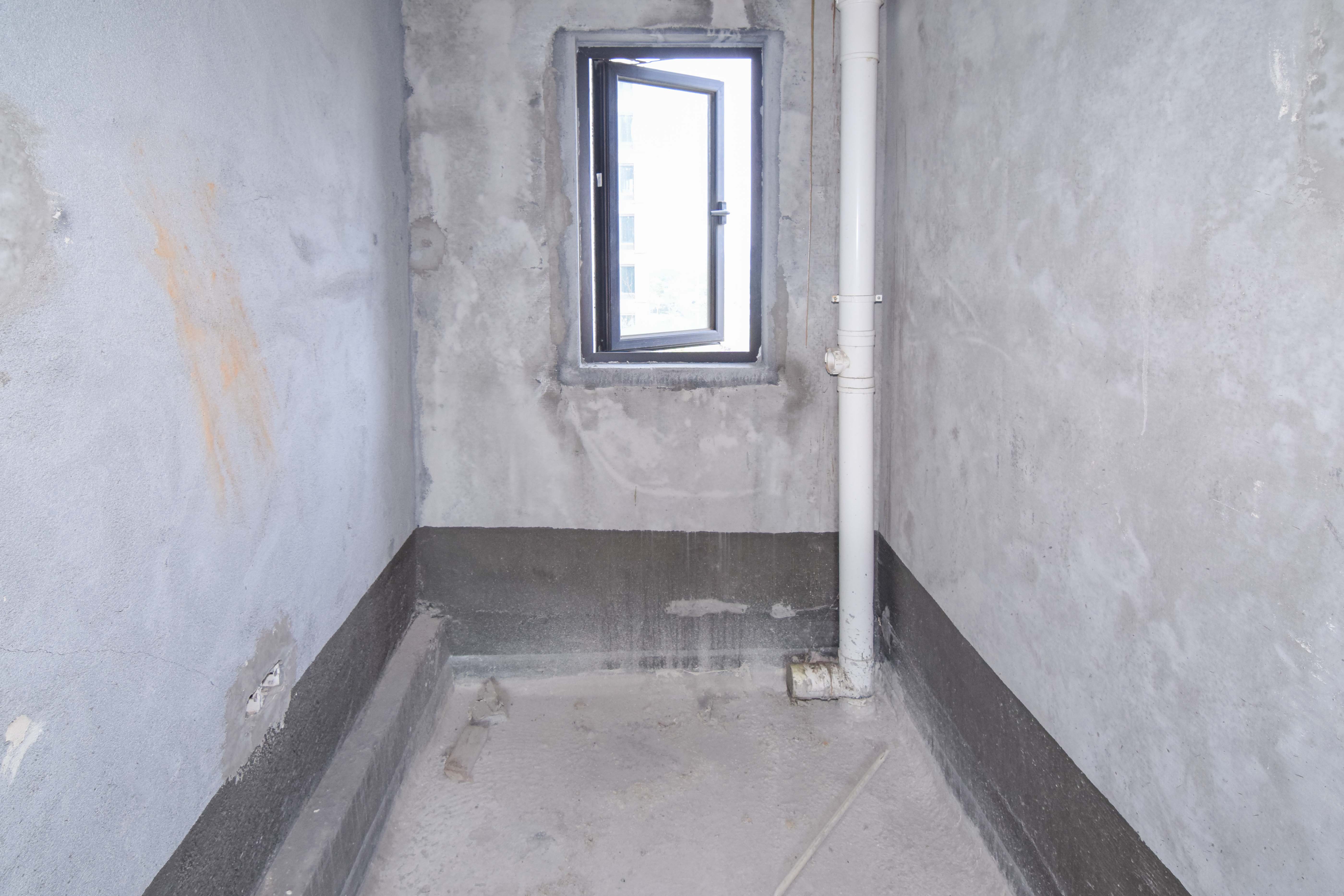 阳光城联利悦澜府  4室2厅2卫    140.0万 阳光城联利悦澜府  4室2厅2卫    140.0万卫生间