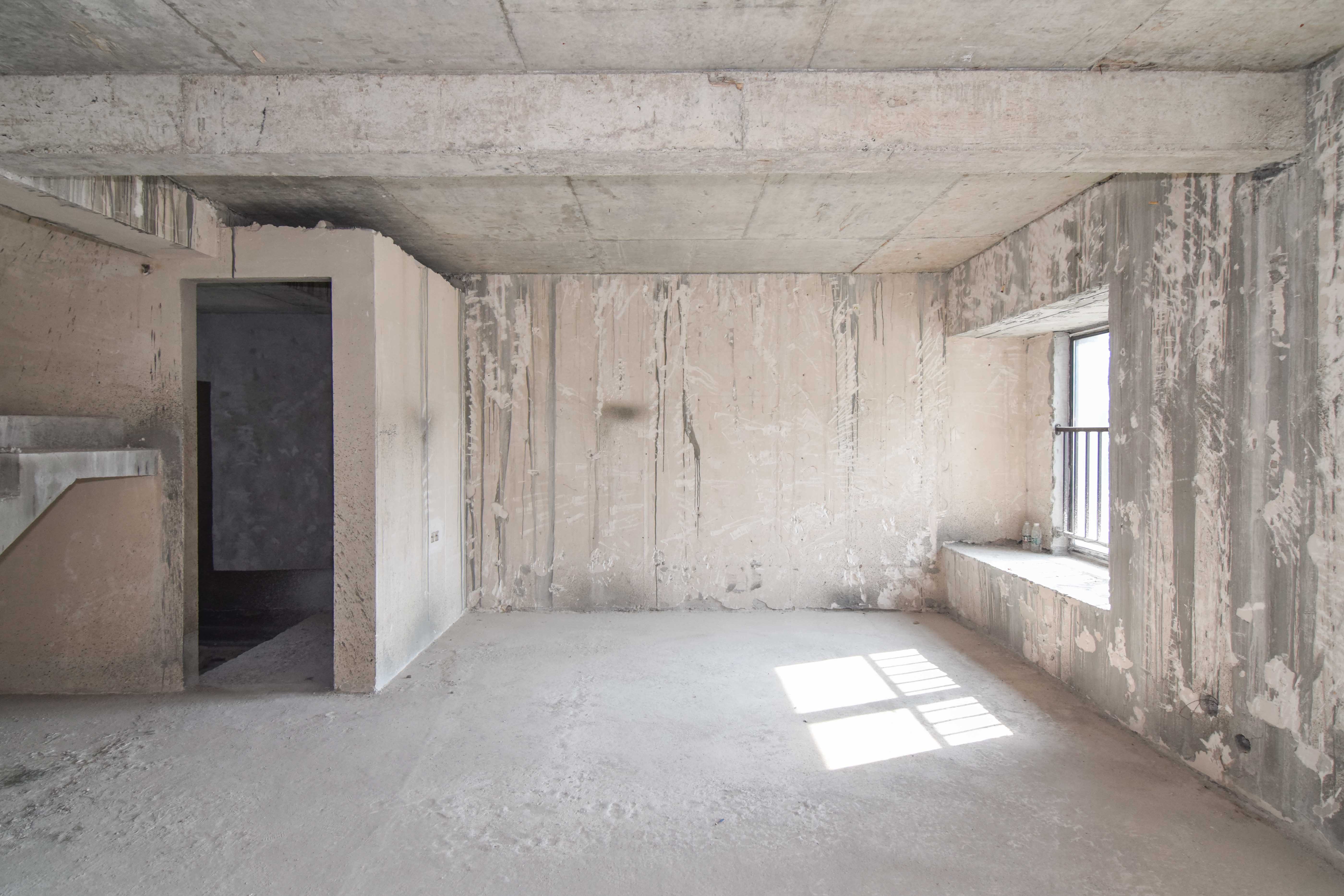 阳光城联利悦澜府  4室2厅2卫    140.0万 阳光城联利悦澜府  4室2厅2卫    140.0万卧室