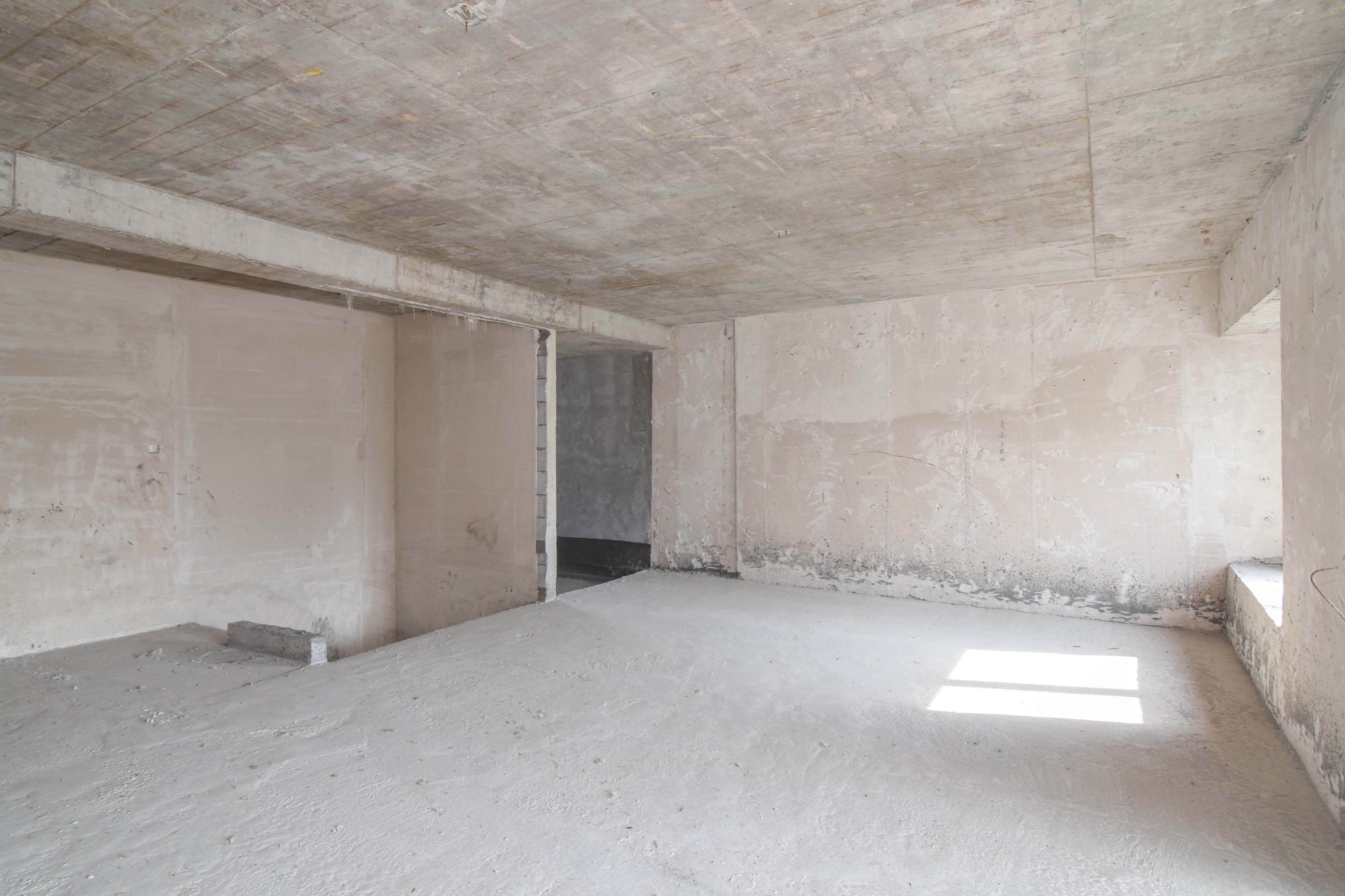 阳光城联利悦澜府  4室2厅2卫    140.0万 阳光城联利悦澜府  4室2厅2卫    140.0万卧室